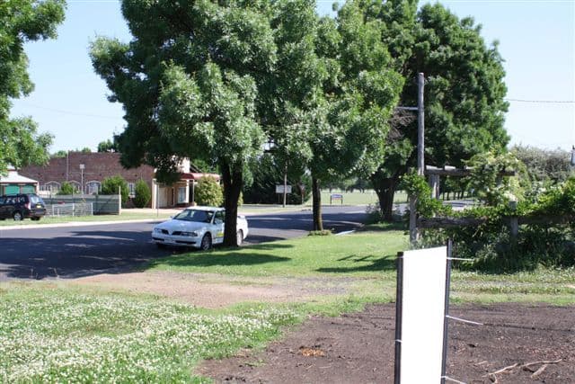 391 Grey, GLEN INNES NSW 2370, Glen Innes - Thumbnail 2