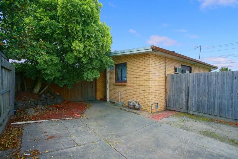 58 Callander Road, Noble Park VIC 3174, Noble Park - Thumbnail 2