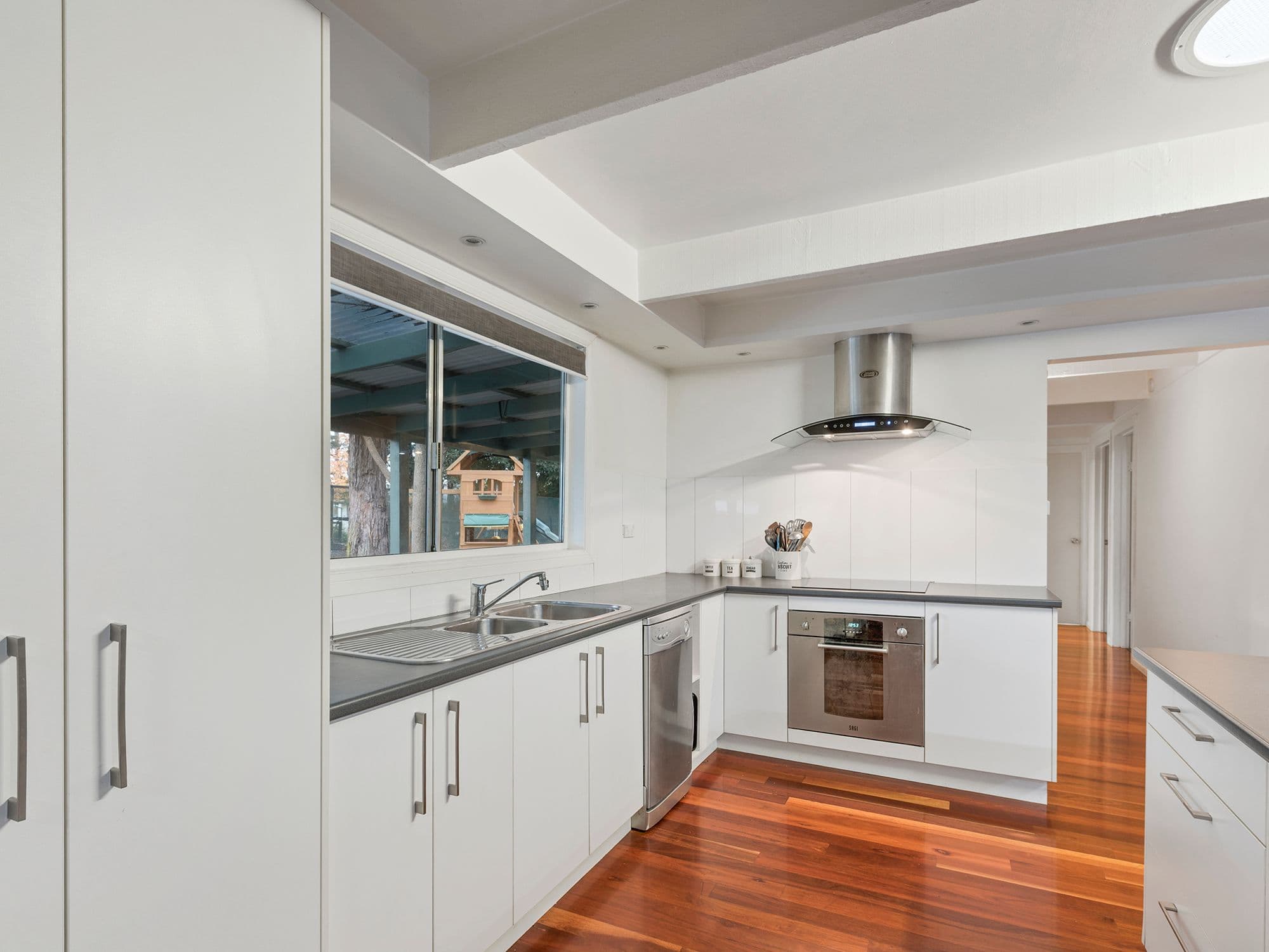 6 Jacka Street, Launching Place VIC 3139, Launching Place - Thumbnail 4
