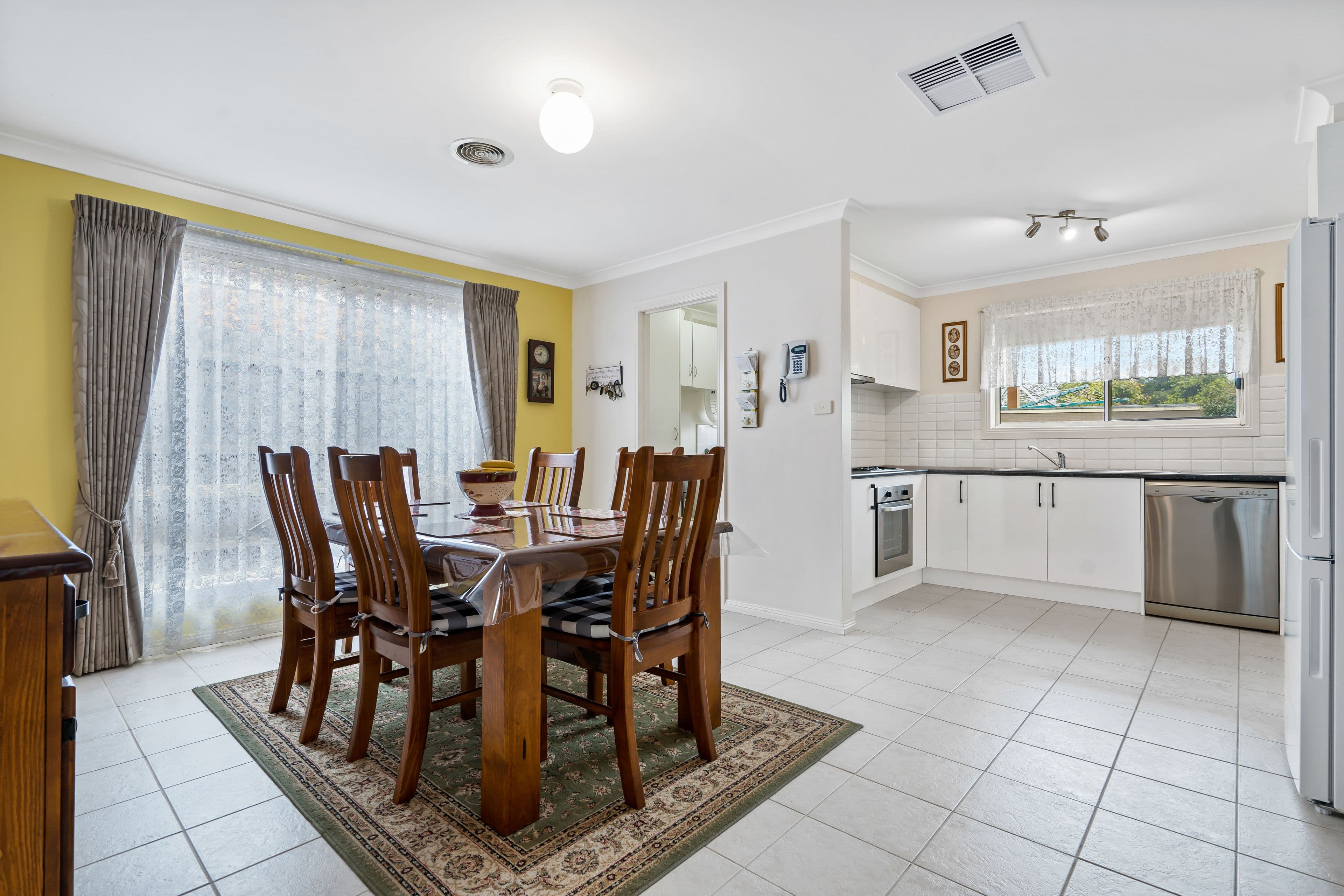 30 Henry Street, Melton VIC 3337, Melton - Thumbnail 6