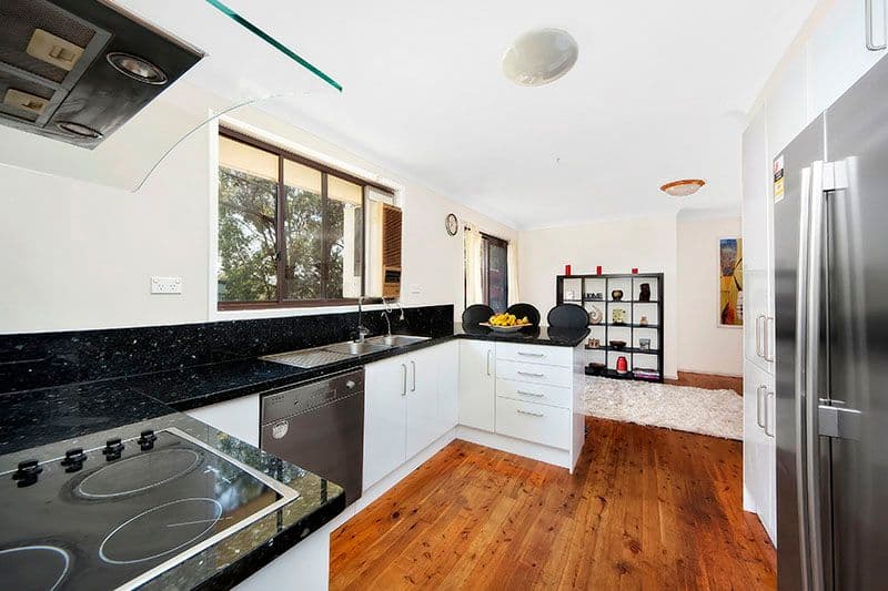 2 Pippita Place, BANGOR NSW 2234, Bangor - Thumbnail 3