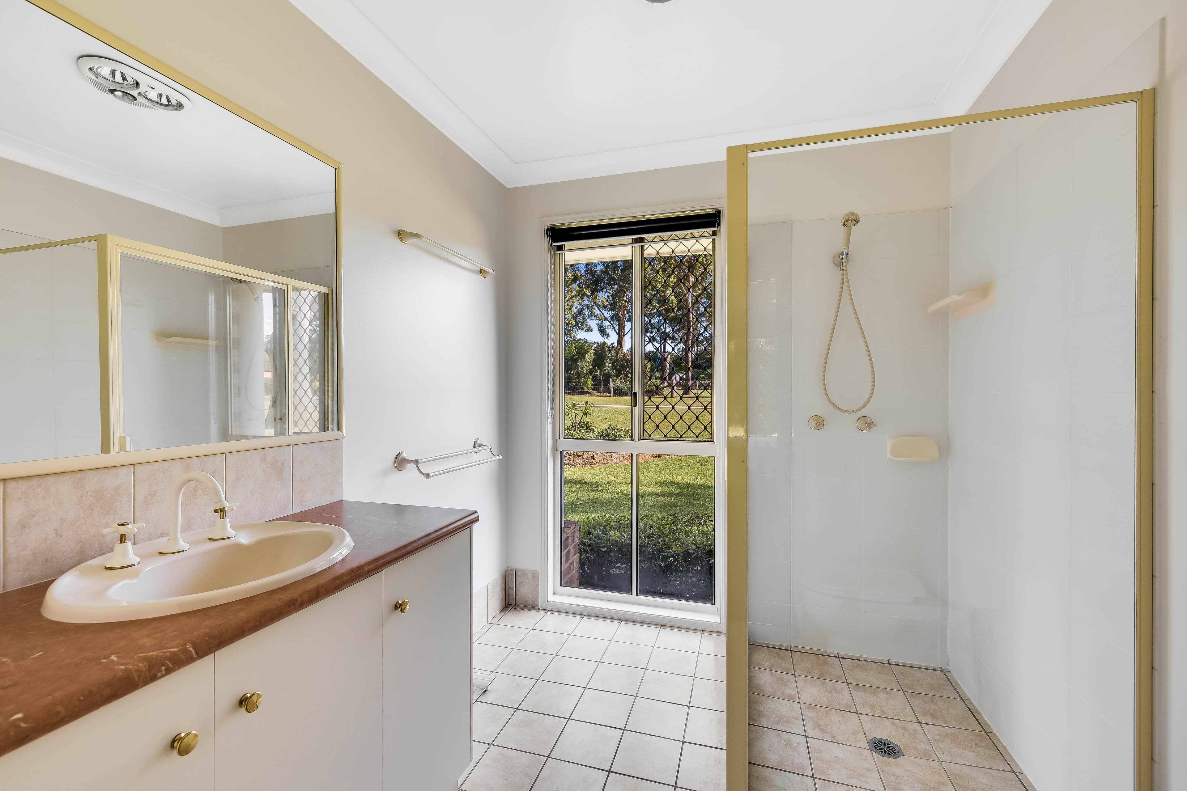18 Kennedy Street, Cabarlah QLD 4352, Cabarlah - Thumbnail 8