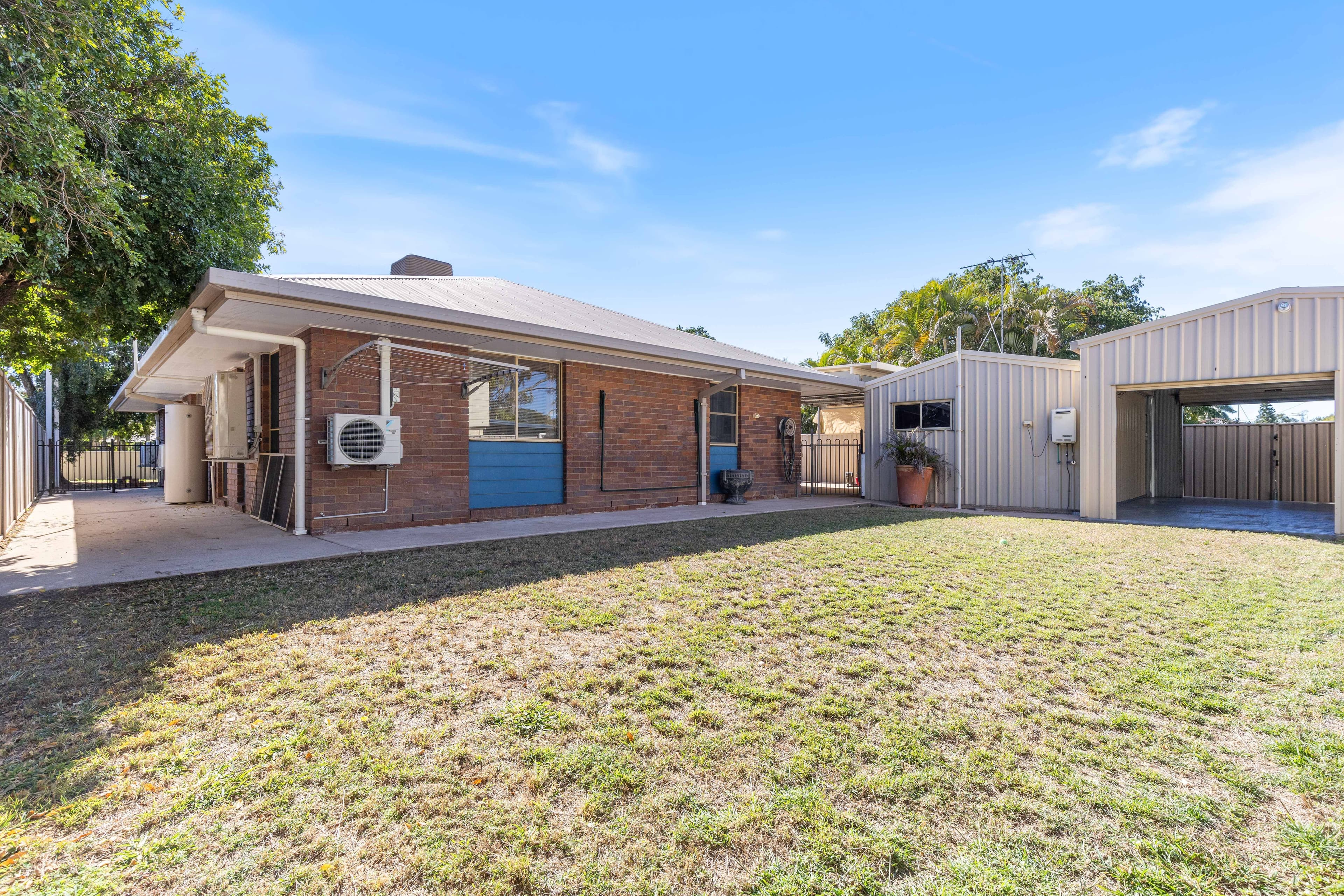 47 Bridgeman Street, Emerald QLD 4720, Emerald - Thumbnail 4