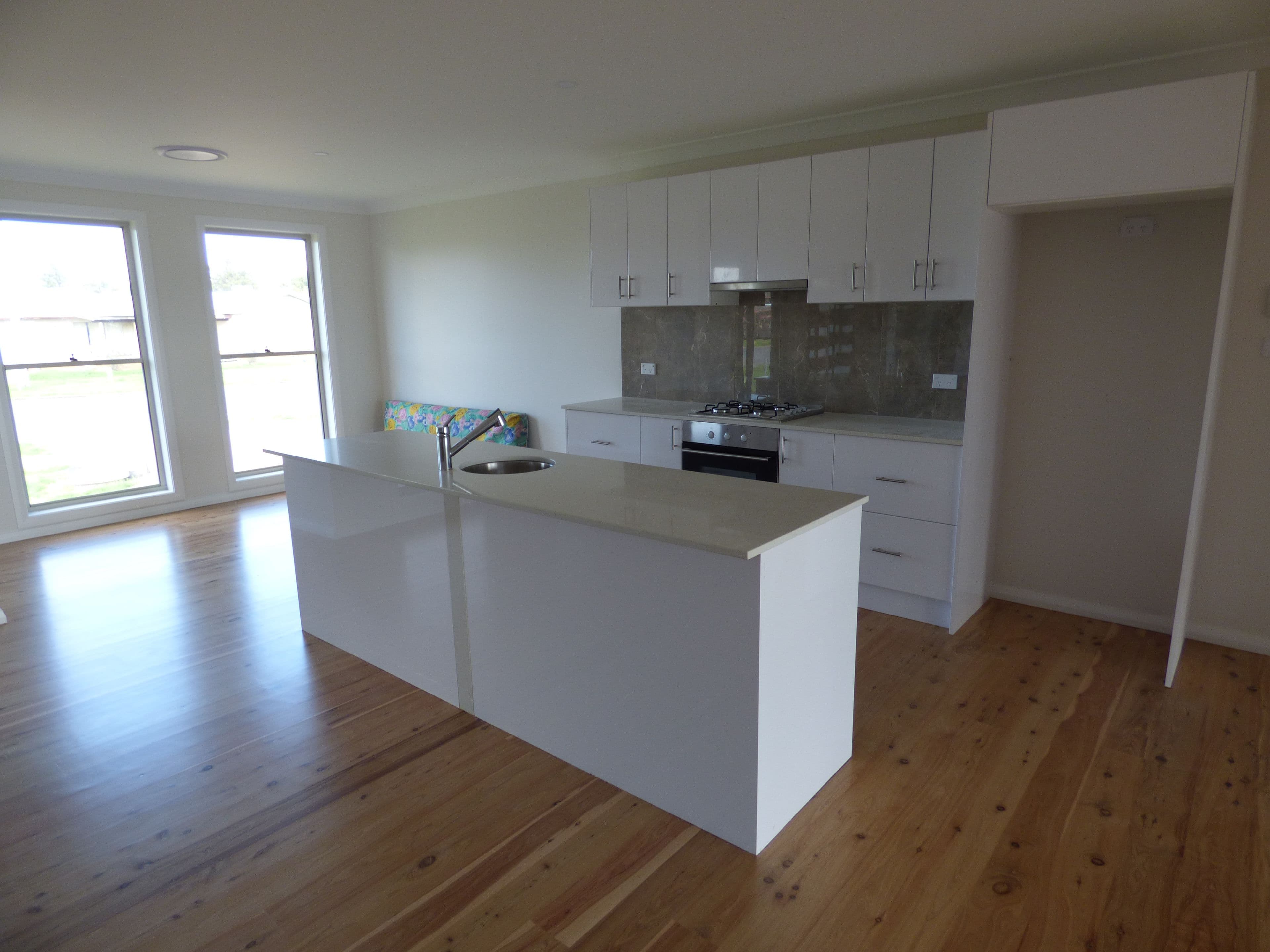 36 Show Street, Forbes - Thumbnail 4