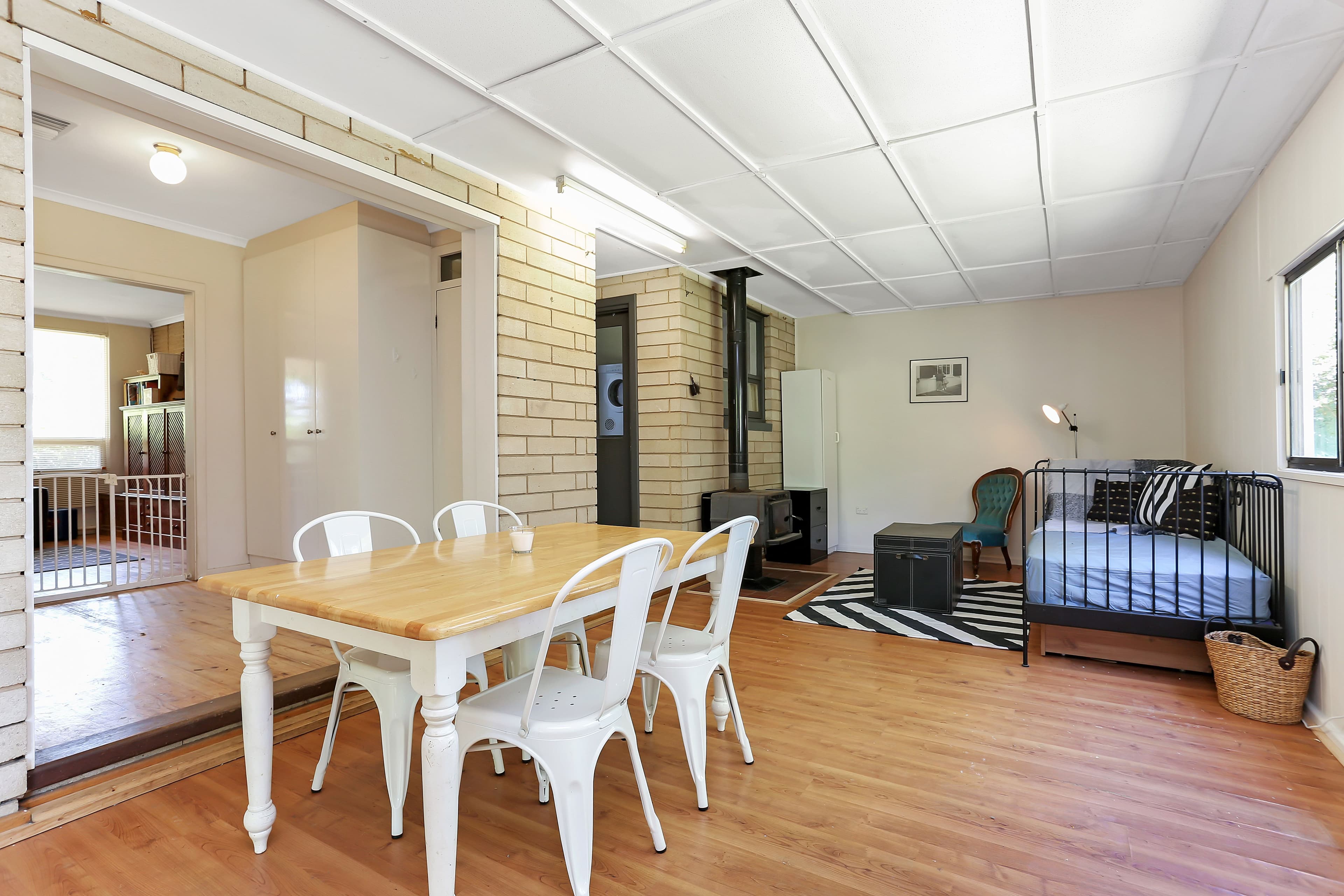 1/295 Bell Street, Coburg - Thumbnail 4