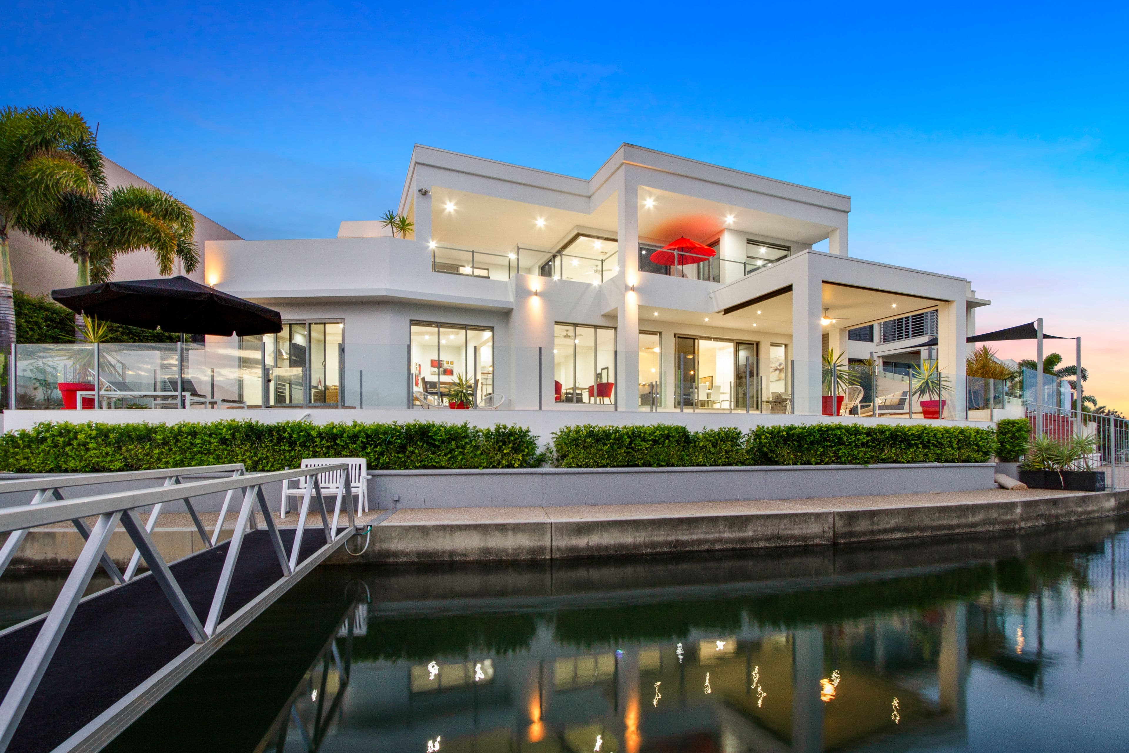 86 Royal Albert Crescent, Sovereign Islands QLD 4216, Sovereign Islands - Image 1