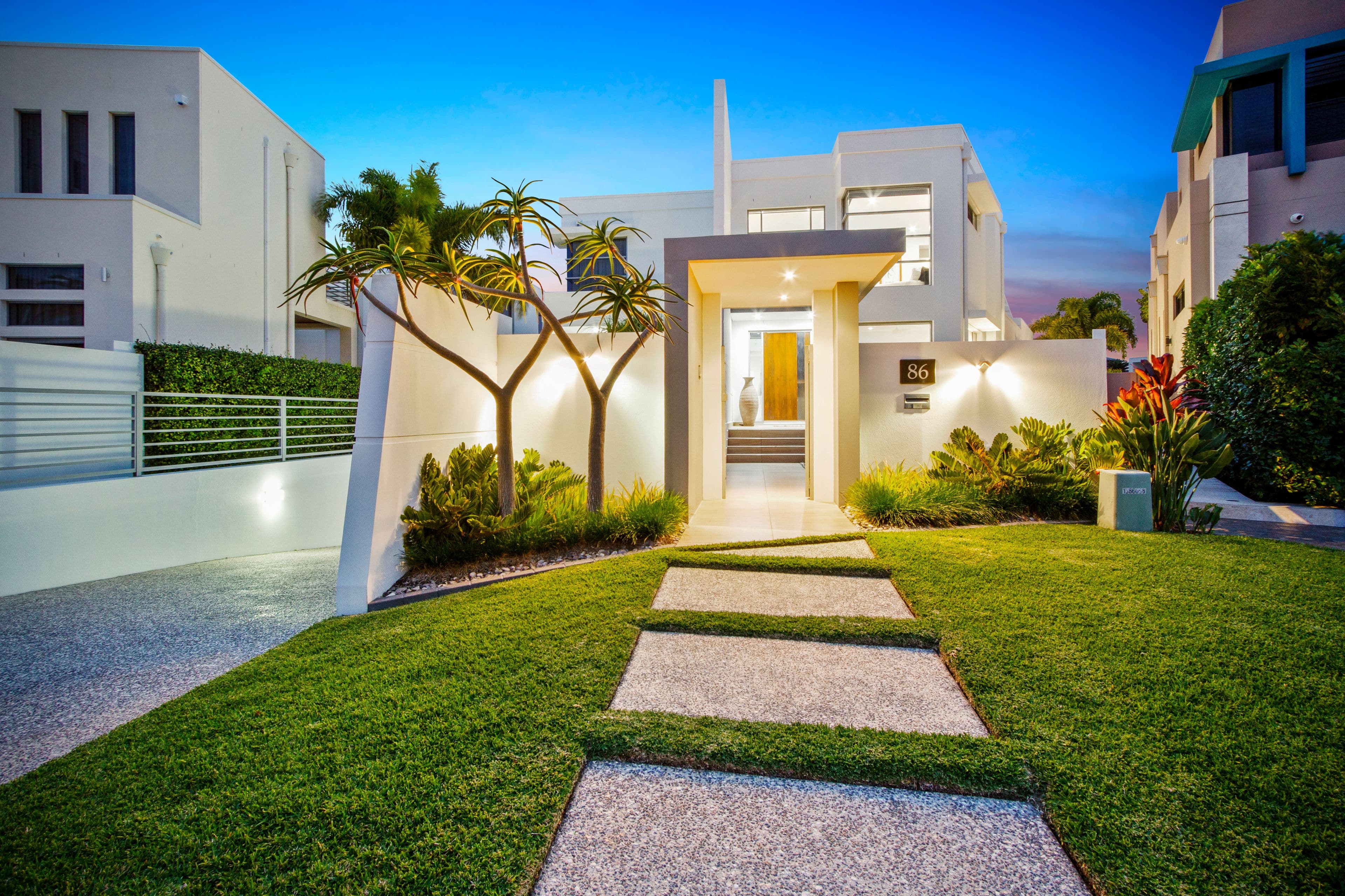 86 Royal Albert Crescent, Sovereign Islands QLD 4216, Sovereign Islands - Thumbnail 2
