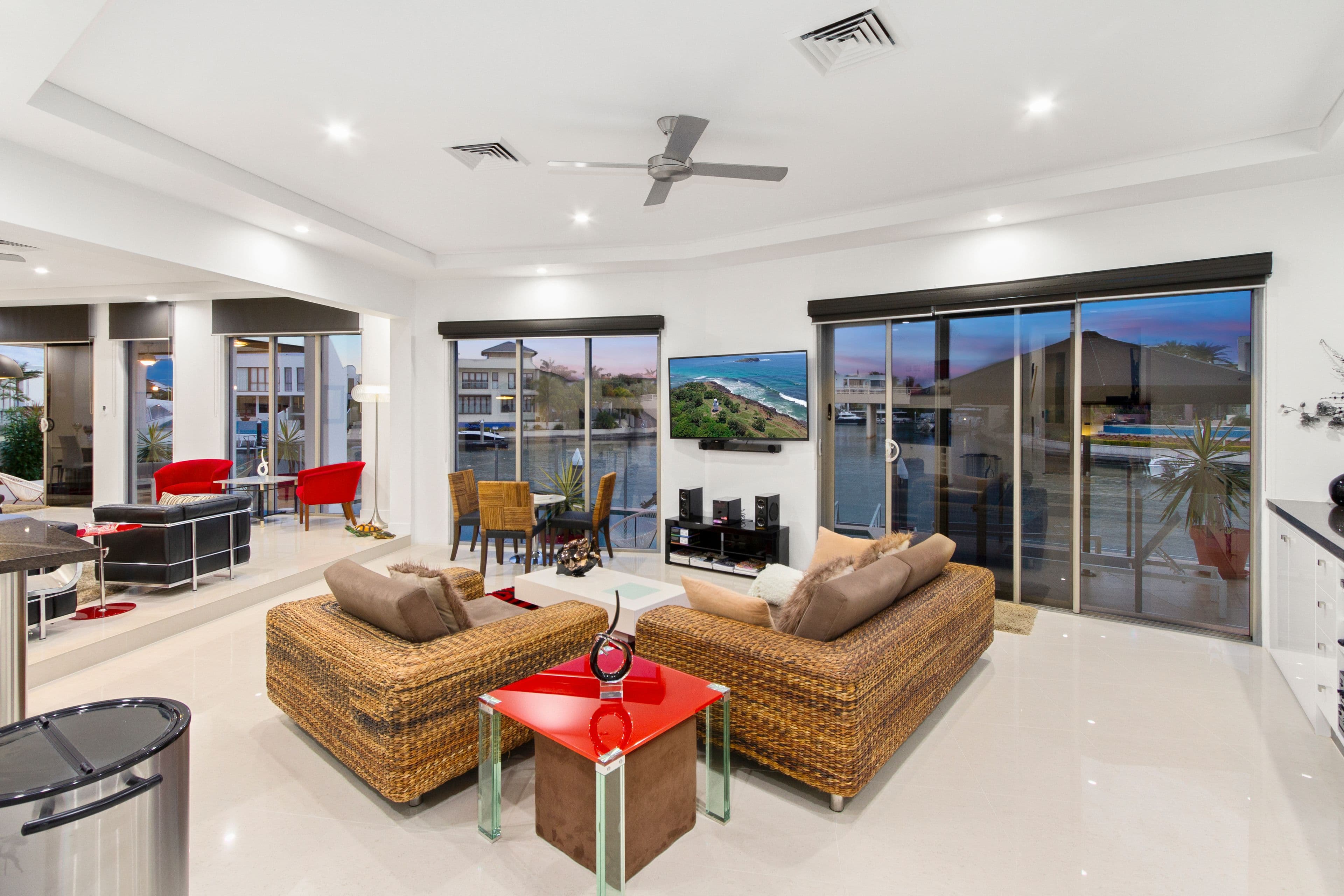 86 Royal Albert Crescent, Sovereign Islands QLD 4216, Sovereign Islands - Thumbnail 7