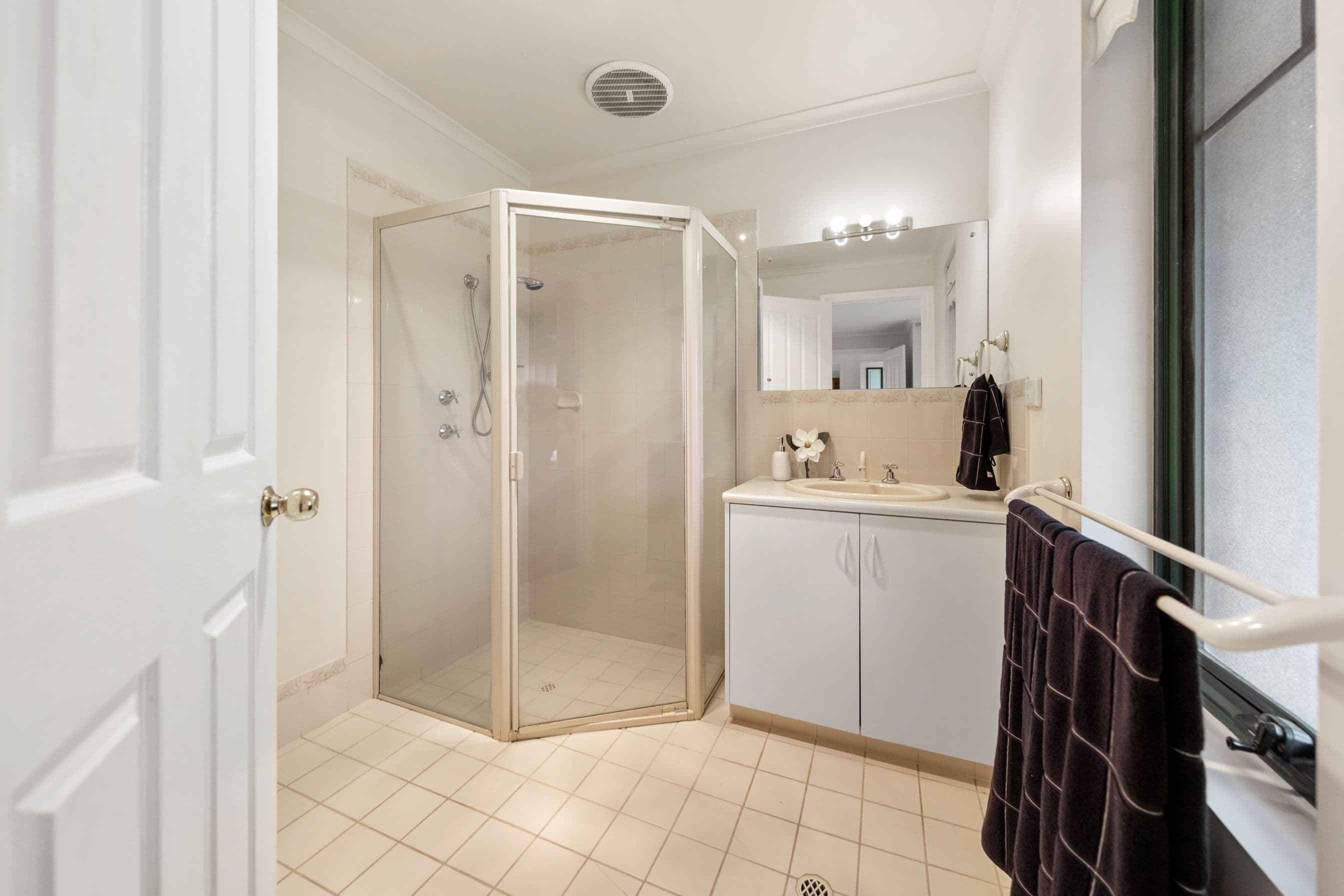 4 Rose Drive, Roseworthy SA 5371, Roseworthy - Thumbnail 4