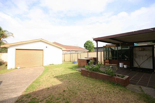 2 Wales Street, GREENACRE NSW 2190, Greenacre - Thumbnail 3