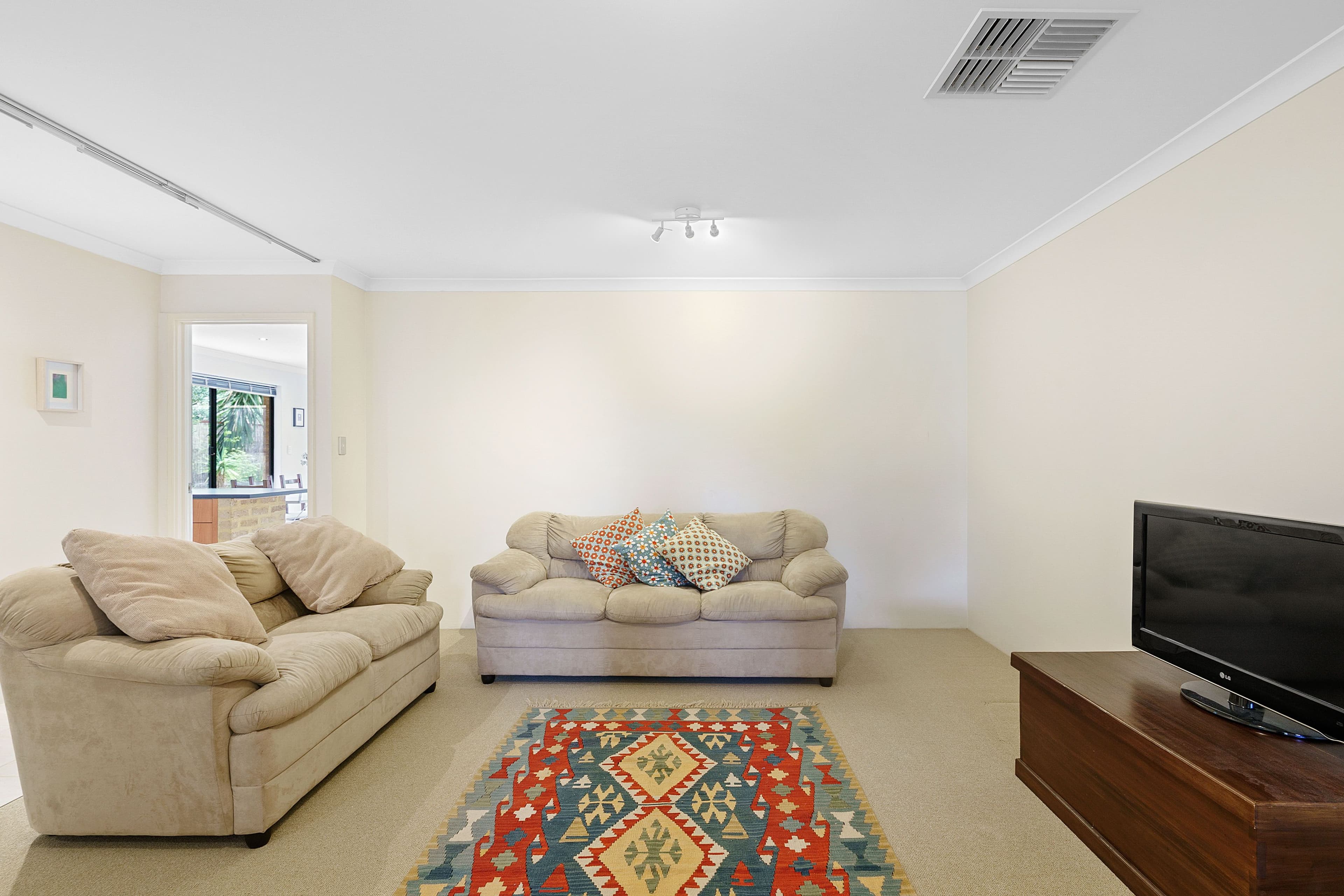 1 Trent Bridge Avenue, Madeley WA 6065, Madeley - Thumbnail 5