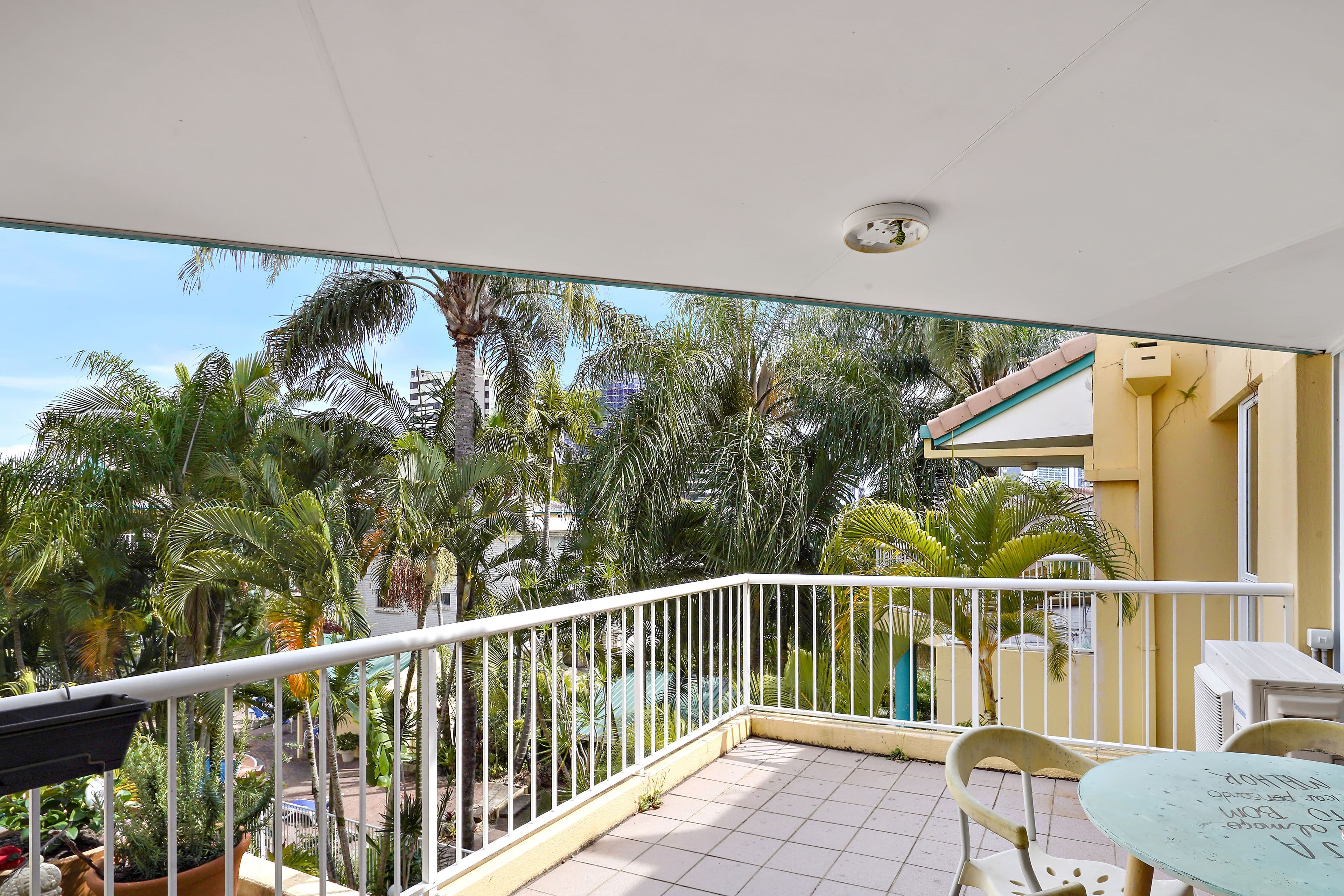 19 Monte Carlo Avenue, Surfers Paradise QLD 4217, Surfers Paradise - Thumbnail 2