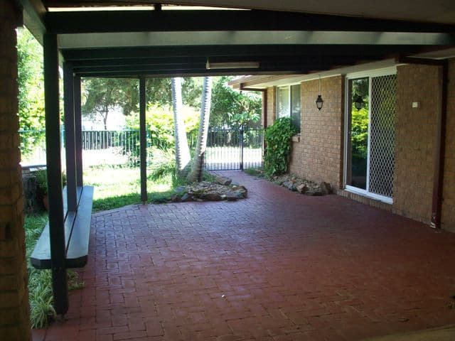 34 Petherbridge Avenue, MERRIMAC QLD 4226, Merrimac - Thumbnail 3
