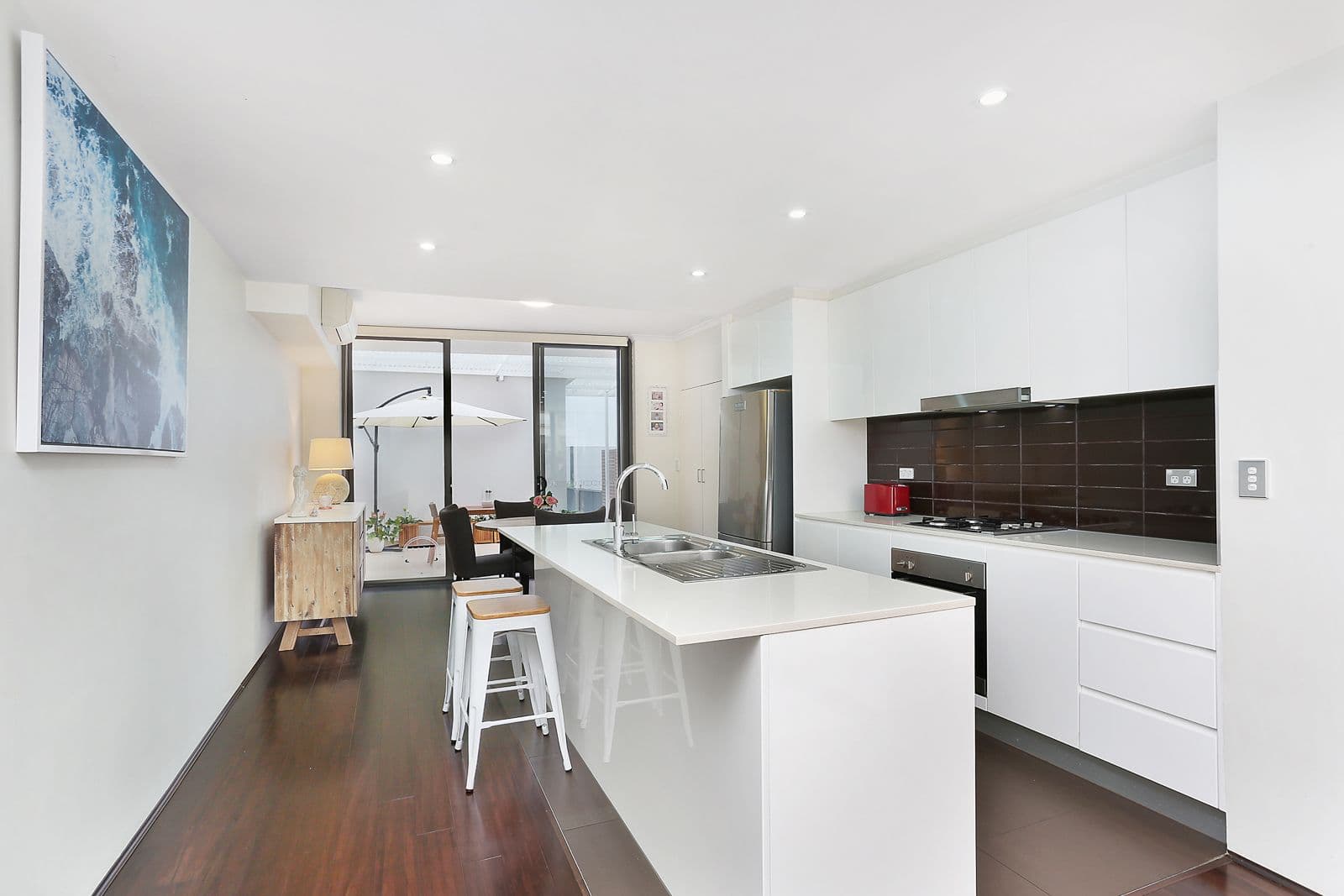 21 Myrtle Street, Botany NSW 2019, Botany - Thumbnail 2