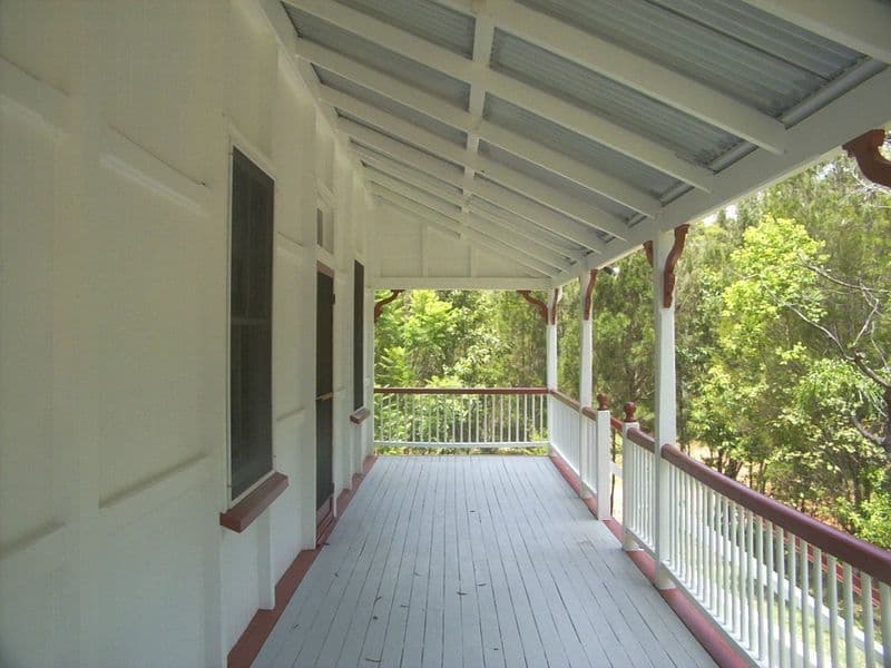 35  Seaward  Drive, RUSSELL ISLAND QLD 4184, Russell Island - Thumbnail 5