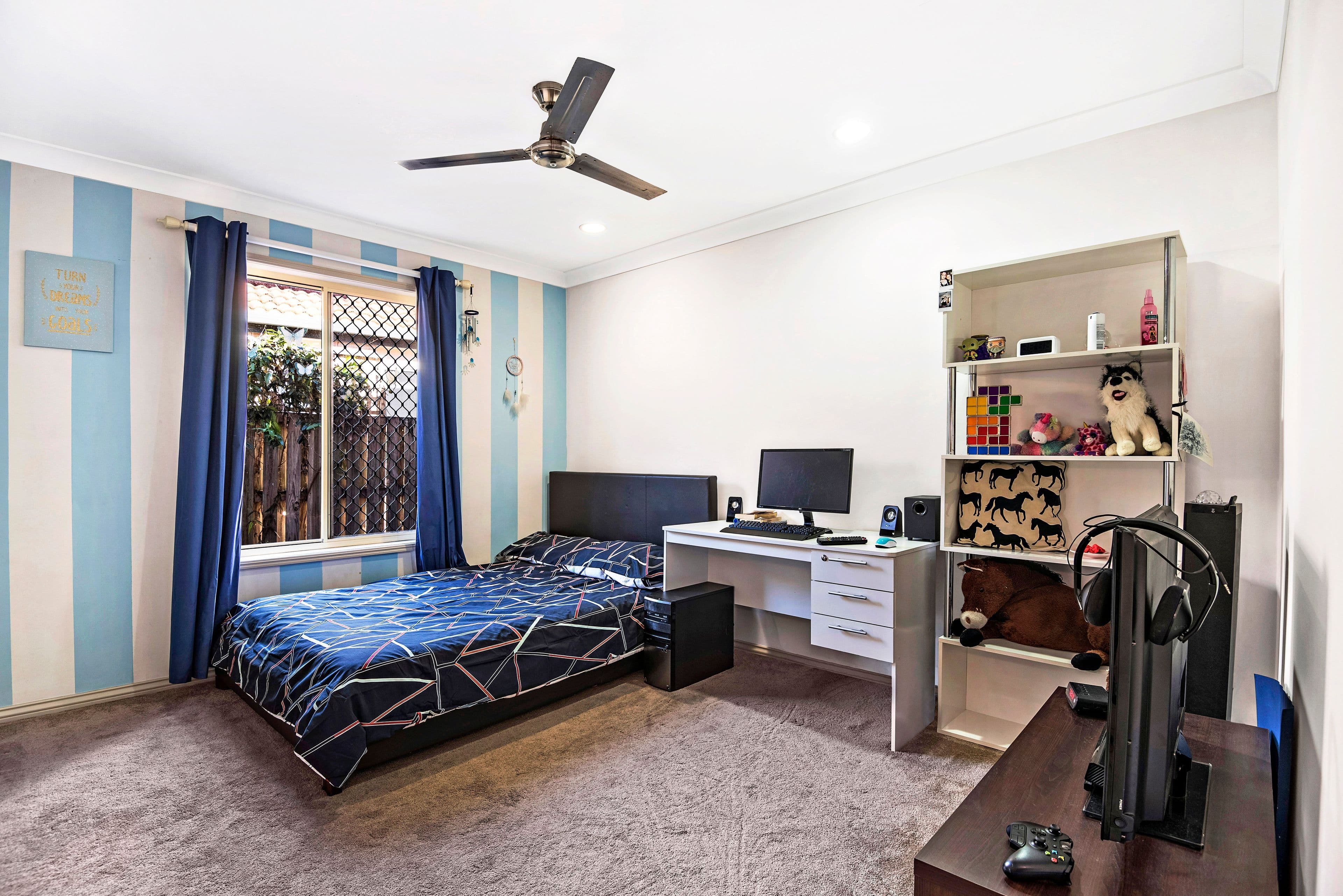 8 Eudonia Court, Elanora QLD 4221, Elanora - Thumbnail 8