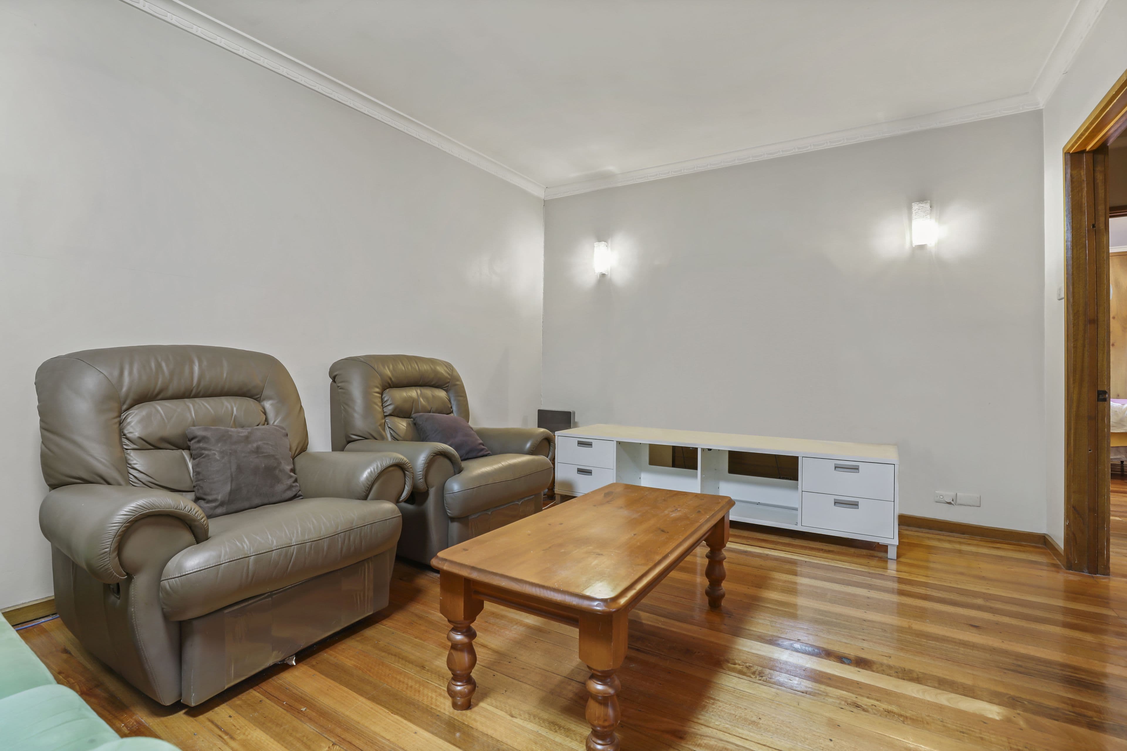 43 Paterson Road, Springvale South VIC 3172, Springvale South - Thumbnail 2