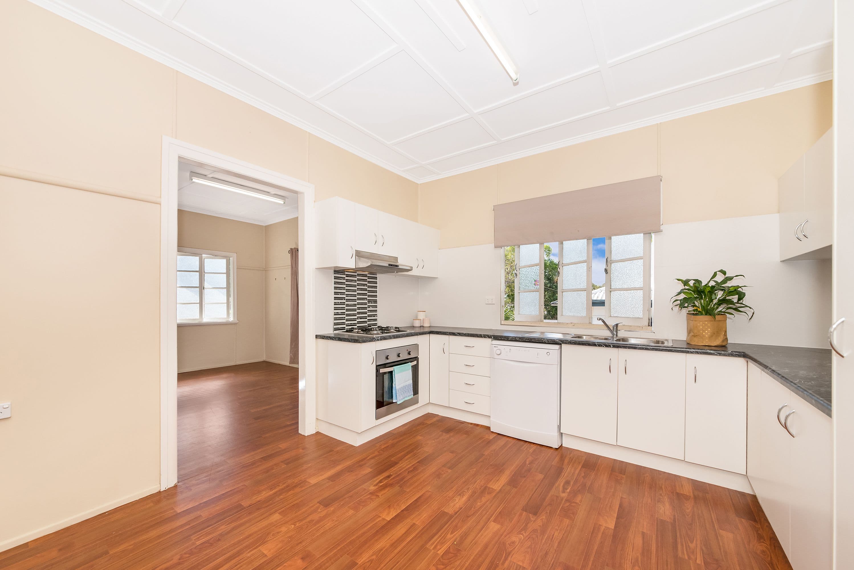 164 Bayswater Road, Currajong QLD 4812, Currajong - Thumbnail 3
