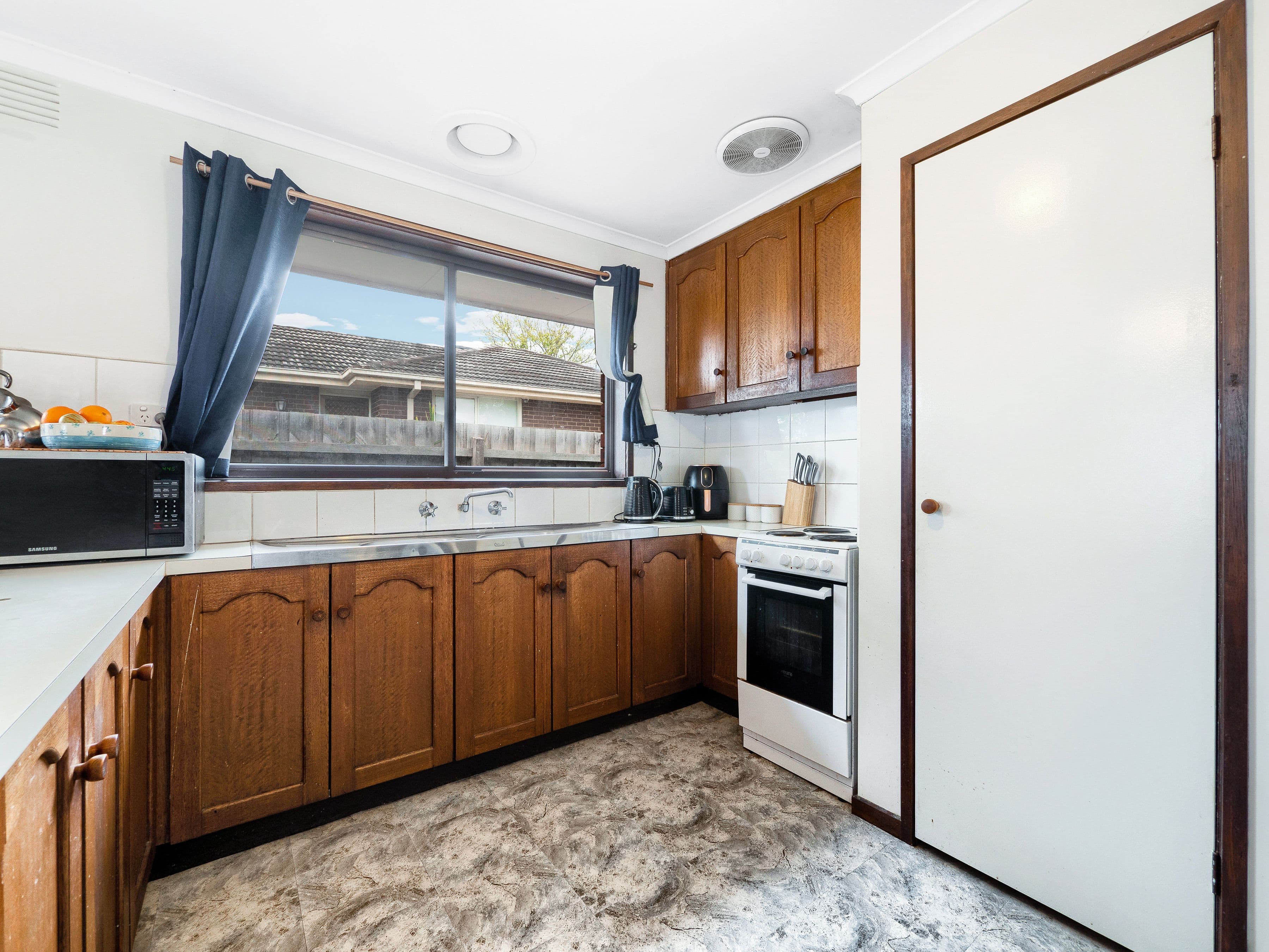 47 Lurline Street, Cranbourne VIC 3977, Cranbourne - Thumbnail 3