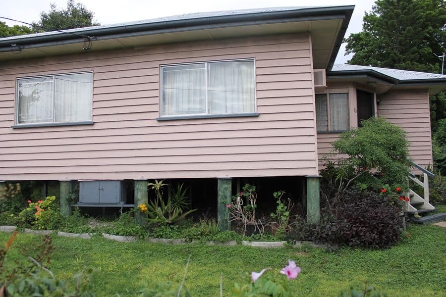 13 Tregair Street, Newtown QLD 4305, Newtown - Thumbnail 3
