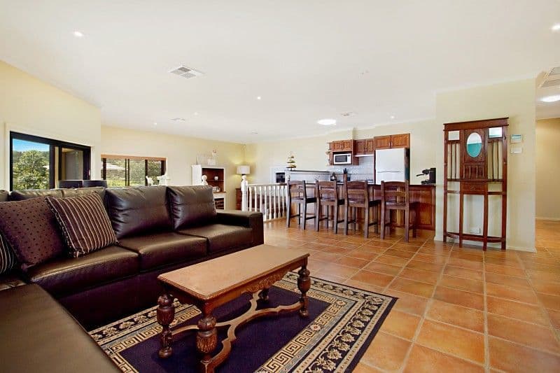 11 Lochend Circuit, EAST MAITLAND NSW 2323, East Maitland - Thumbnail 3