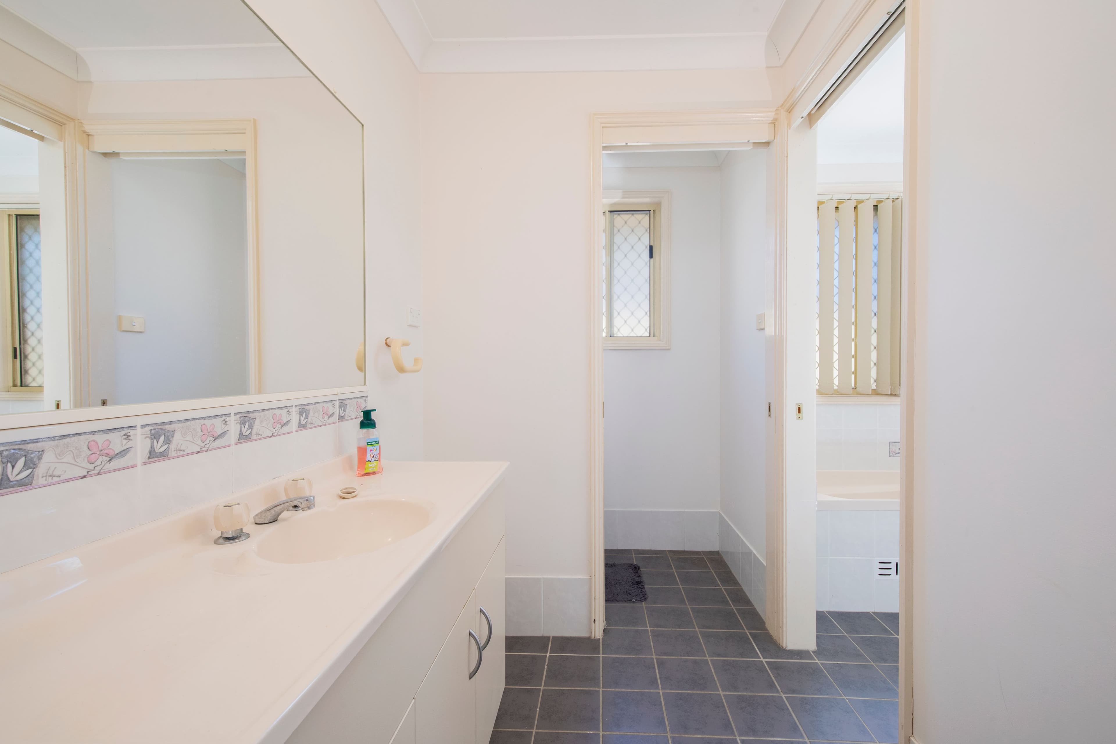 161 The Ridgeway, Bolton Point NSW 2283, Bolton Point - Thumbnail 8