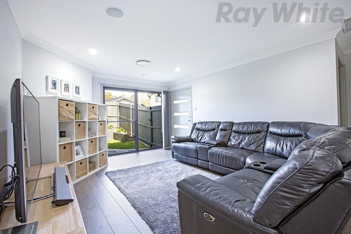 14 Dunell Street, Middleton Grange - Thumbnail 3