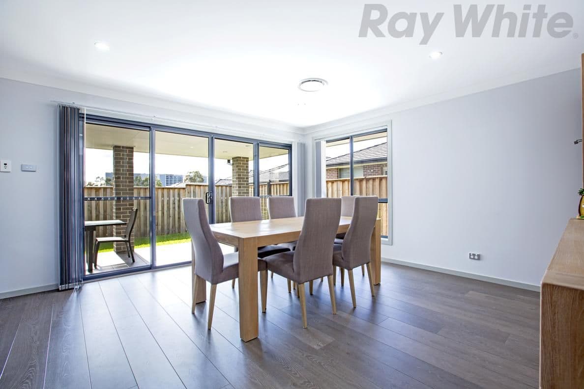 14 Dunell Street, Middleton Grange - Thumbnail 4