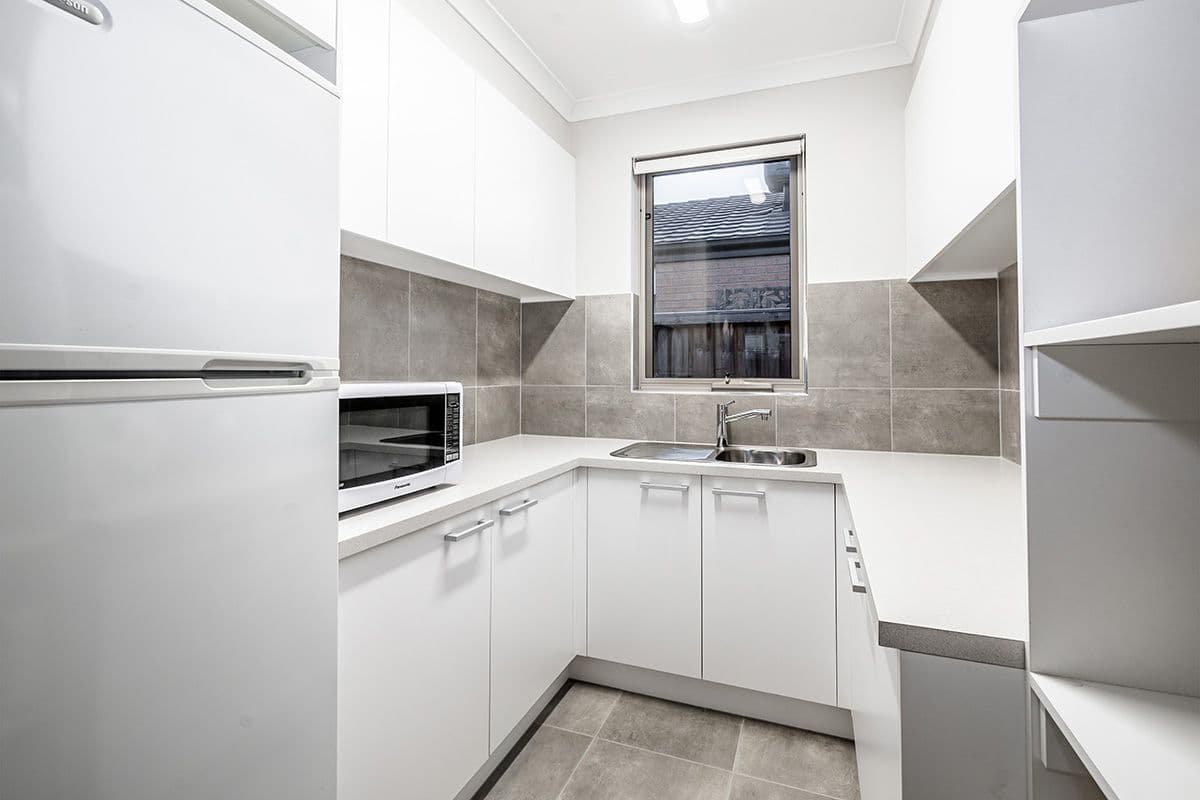 4 Marshflower Crescent, Clyde North VIC 3978, Clyde North - Thumbnail 5