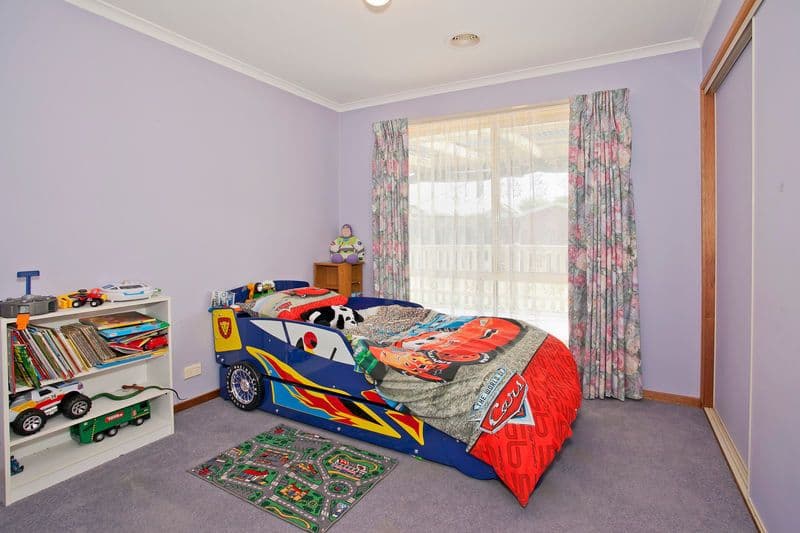 14 Gandross Place, ST ALBANS PARK VIC 3219, St Albans Park - Thumbnail 8