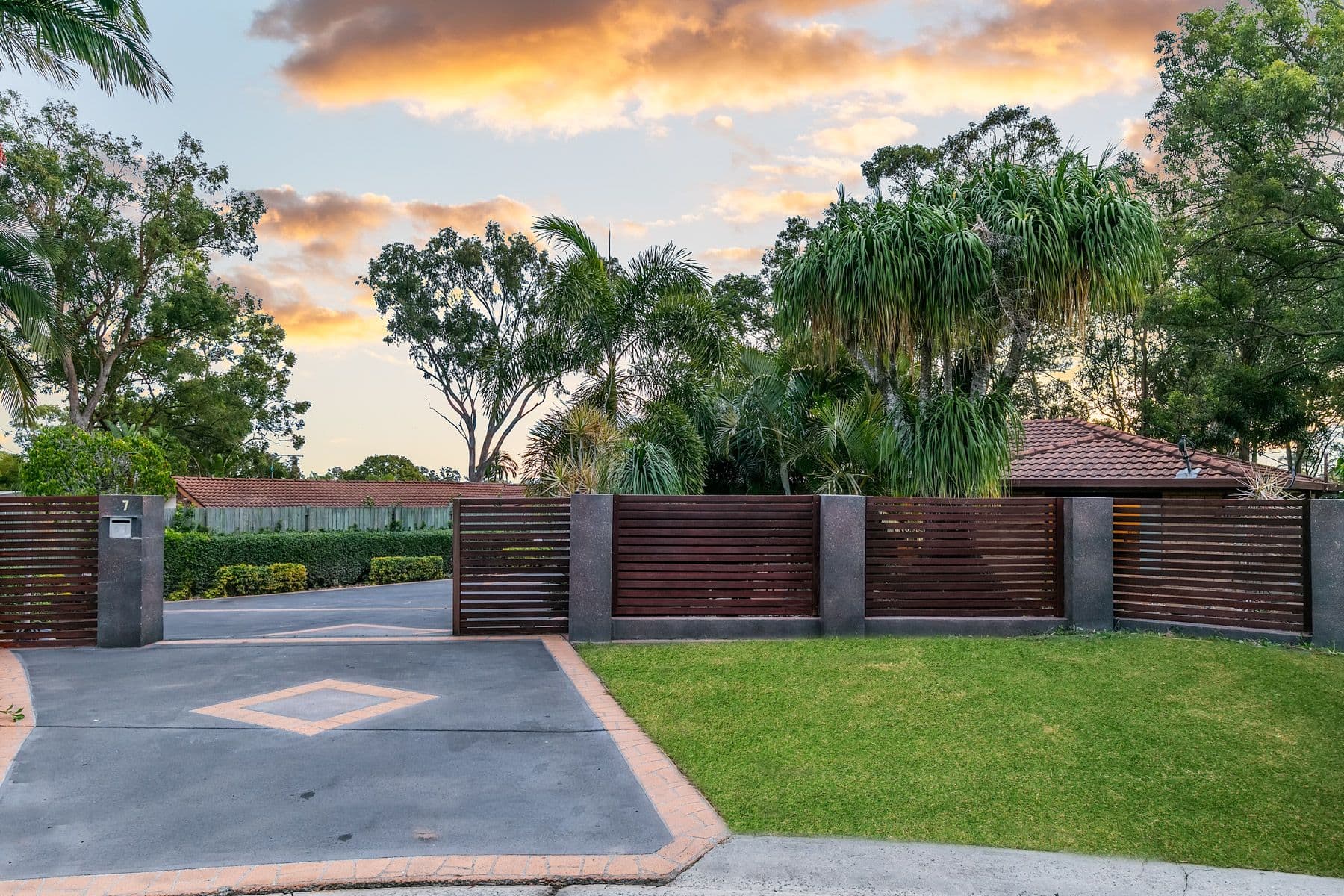 37 Erin Drive, Browns Plains QLD 4118, Browns Plains - Image 1