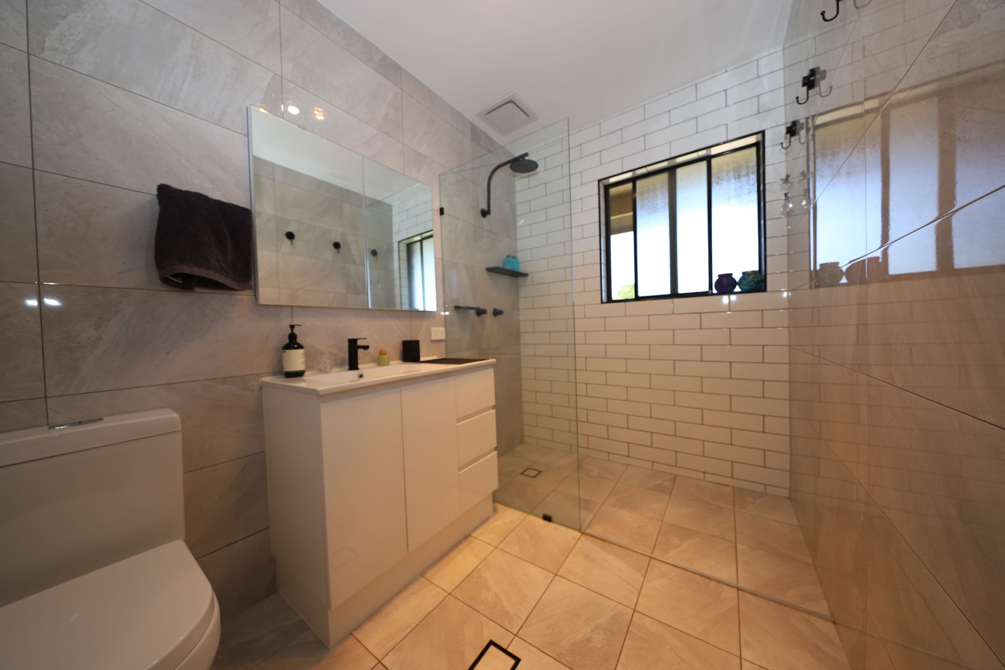 7 Clarence Street, Tumut NSW 2720, Tumut - Thumbnail 4