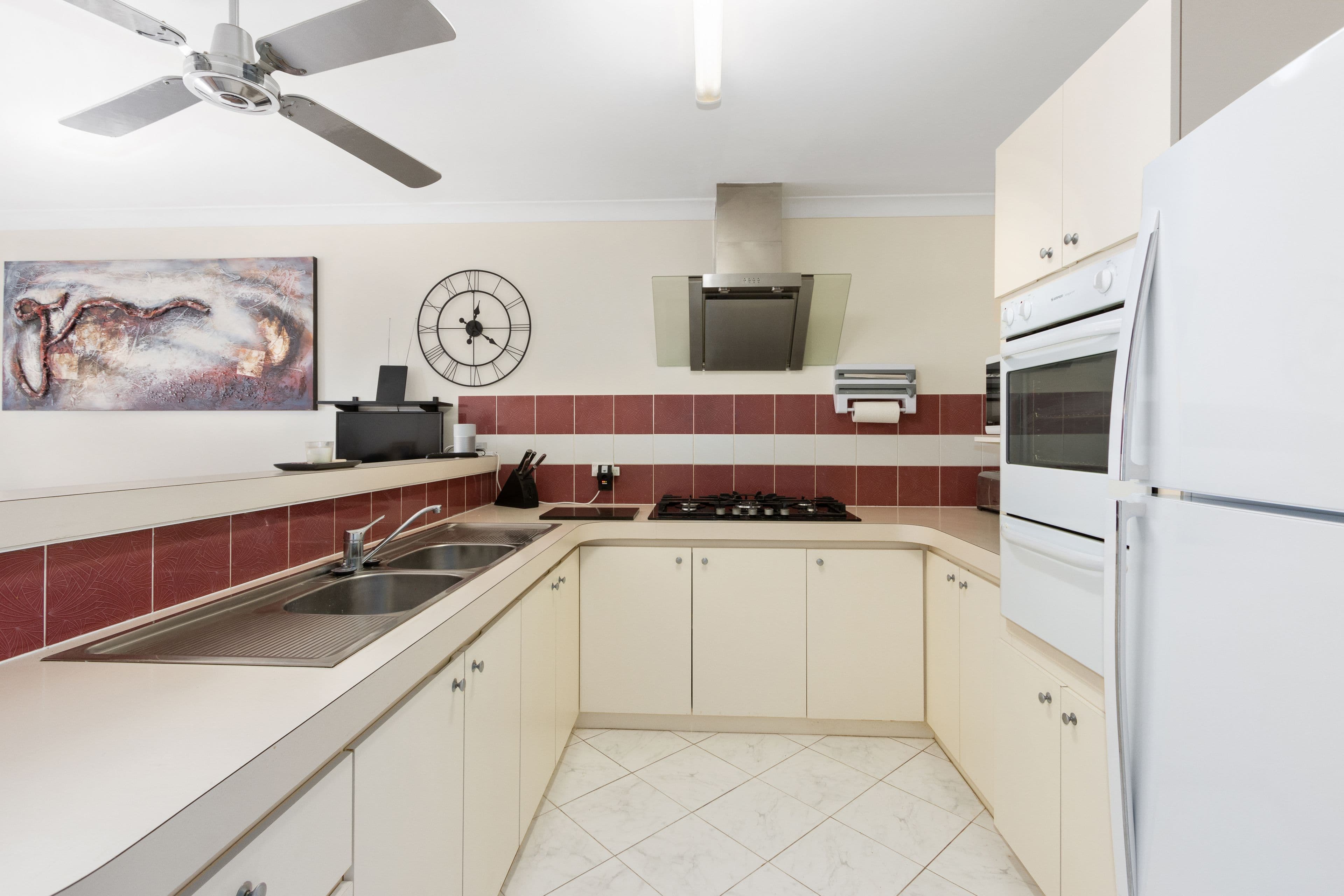 5 Flametree Place, Beechboro WA 6063, Beechboro - Thumbnail 4