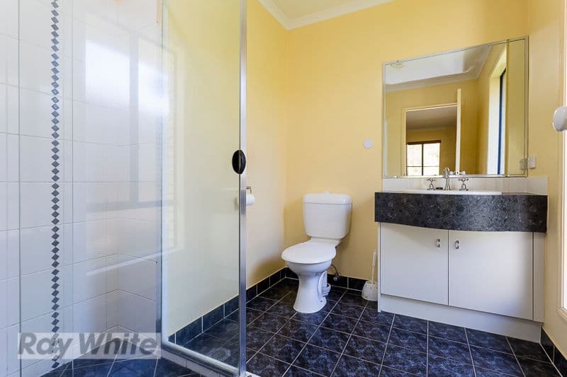 4 Coolum Court, Redland Bay QLD 4165, Redland Bay - Thumbnail 7