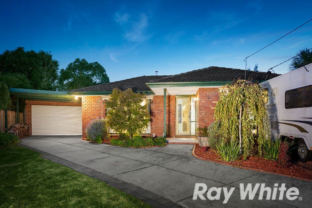 11 Endeavour Place, Wantirna South VIC 3152, Wantirna South - Image 1