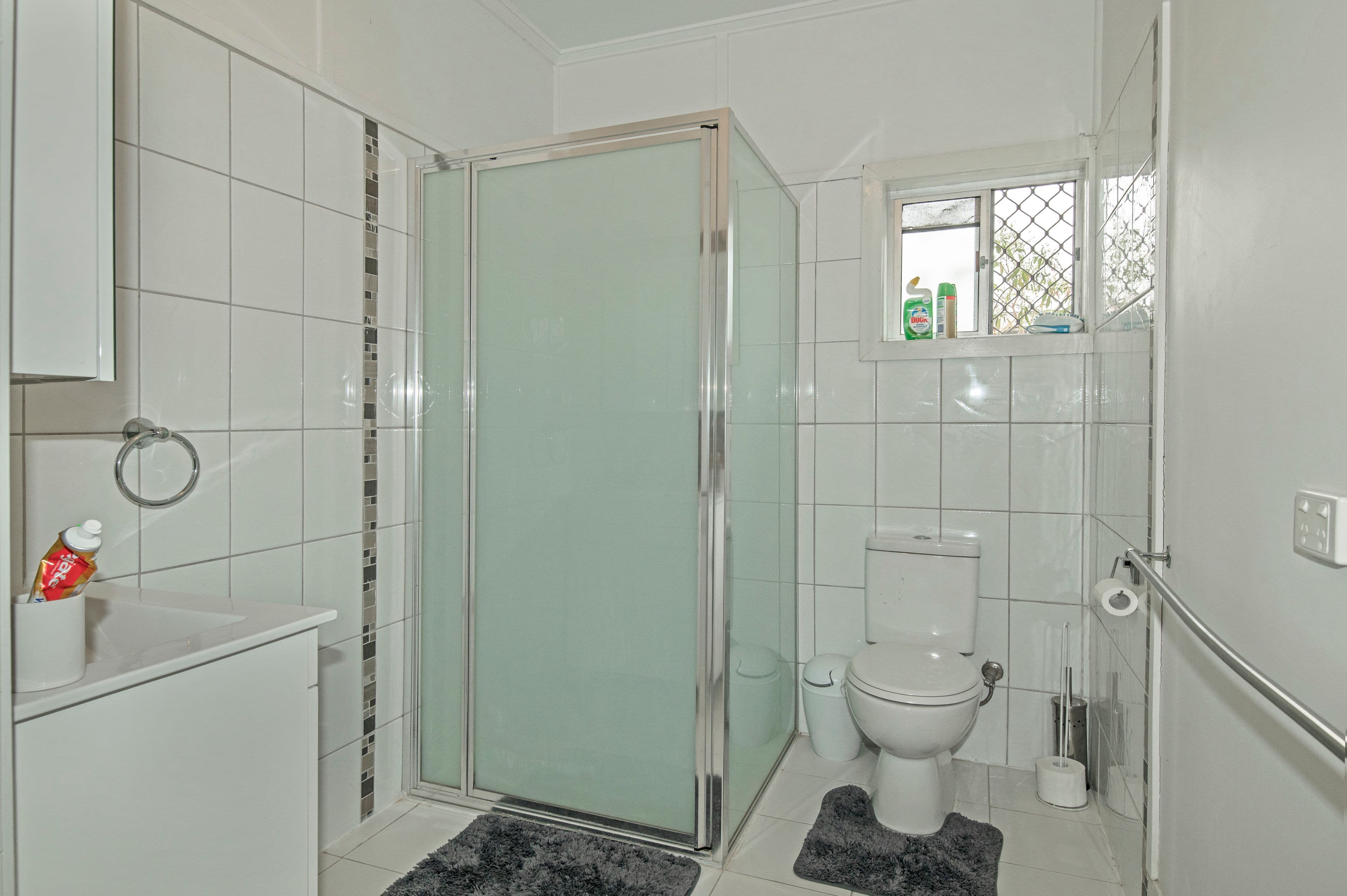 86 Bell Street, Biloela QLD 4715, Biloela - Thumbnail 5