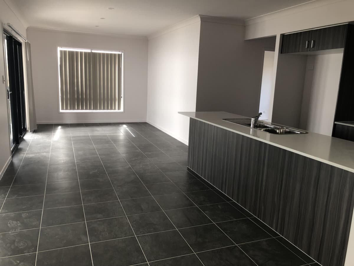 16 Wyperfeld Crescent, South Ripley QLD 4306, South Ripley - Thumbnail 6