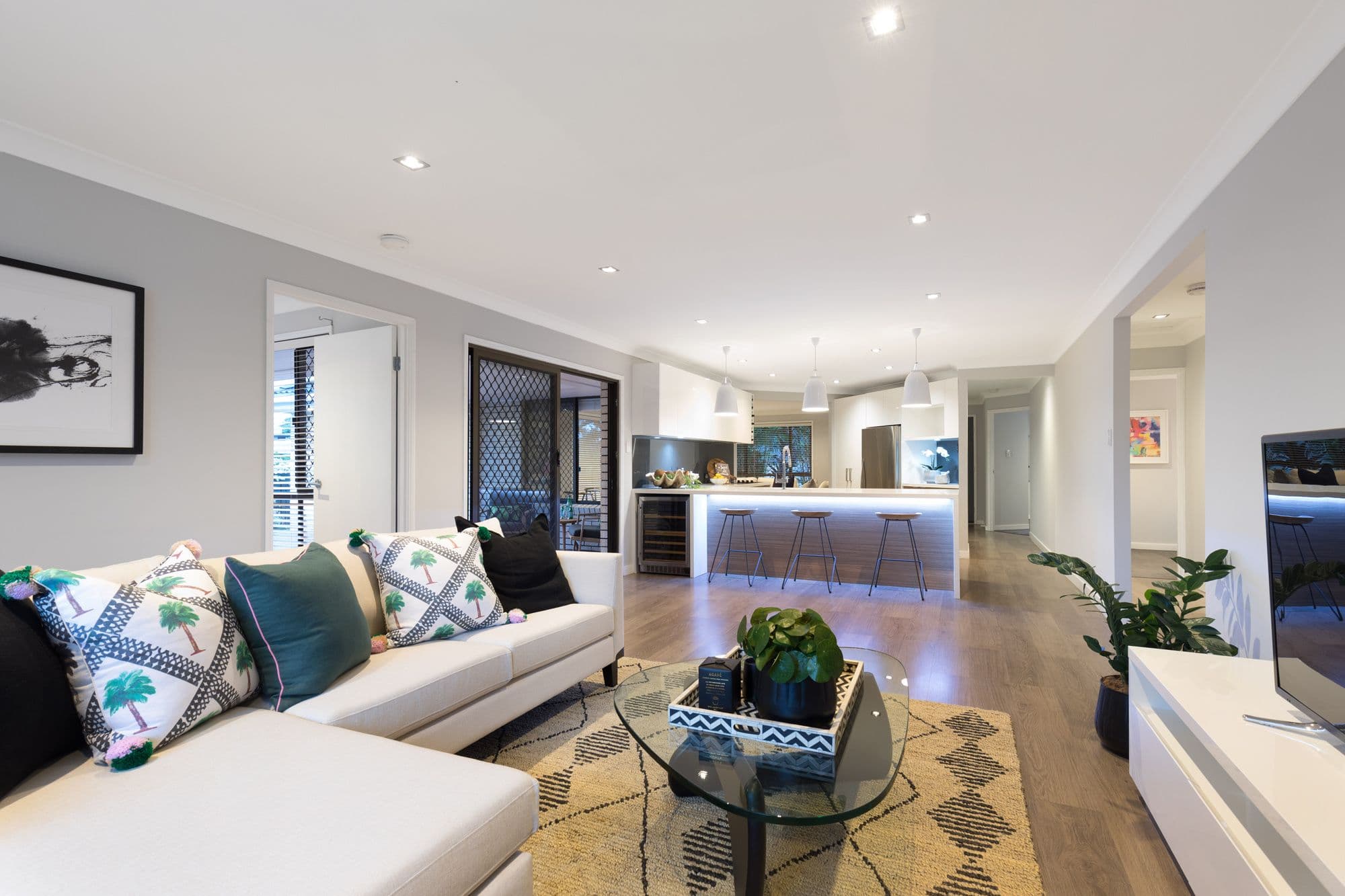 3 Cherry Close, Sinnamon Park QLD 4073, Sinnamon Park - Thumbnail 2