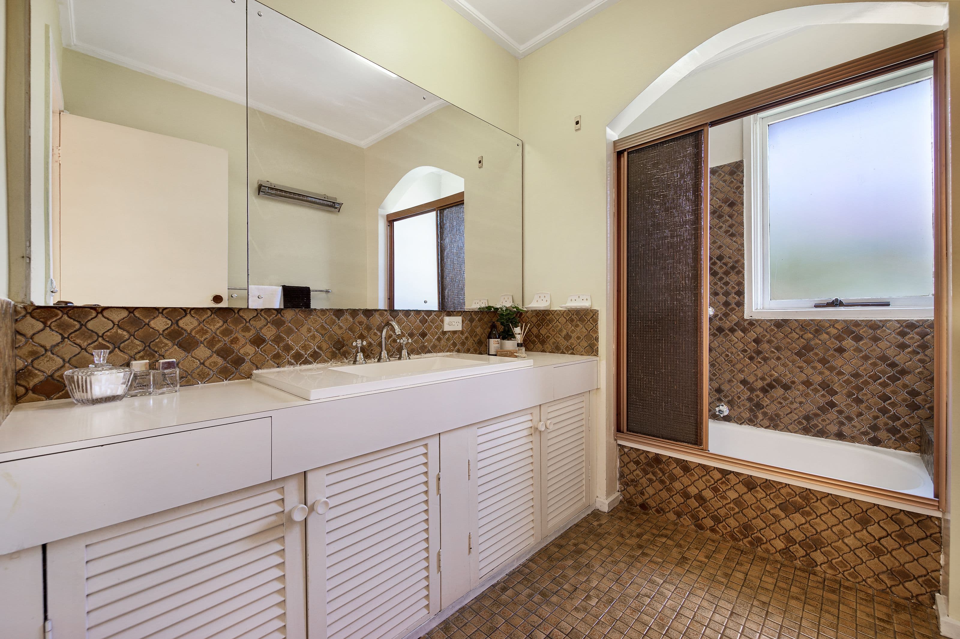 21 Edith Street, Glen Waverley VIC 3150, Glen Waverley - Thumbnail 8