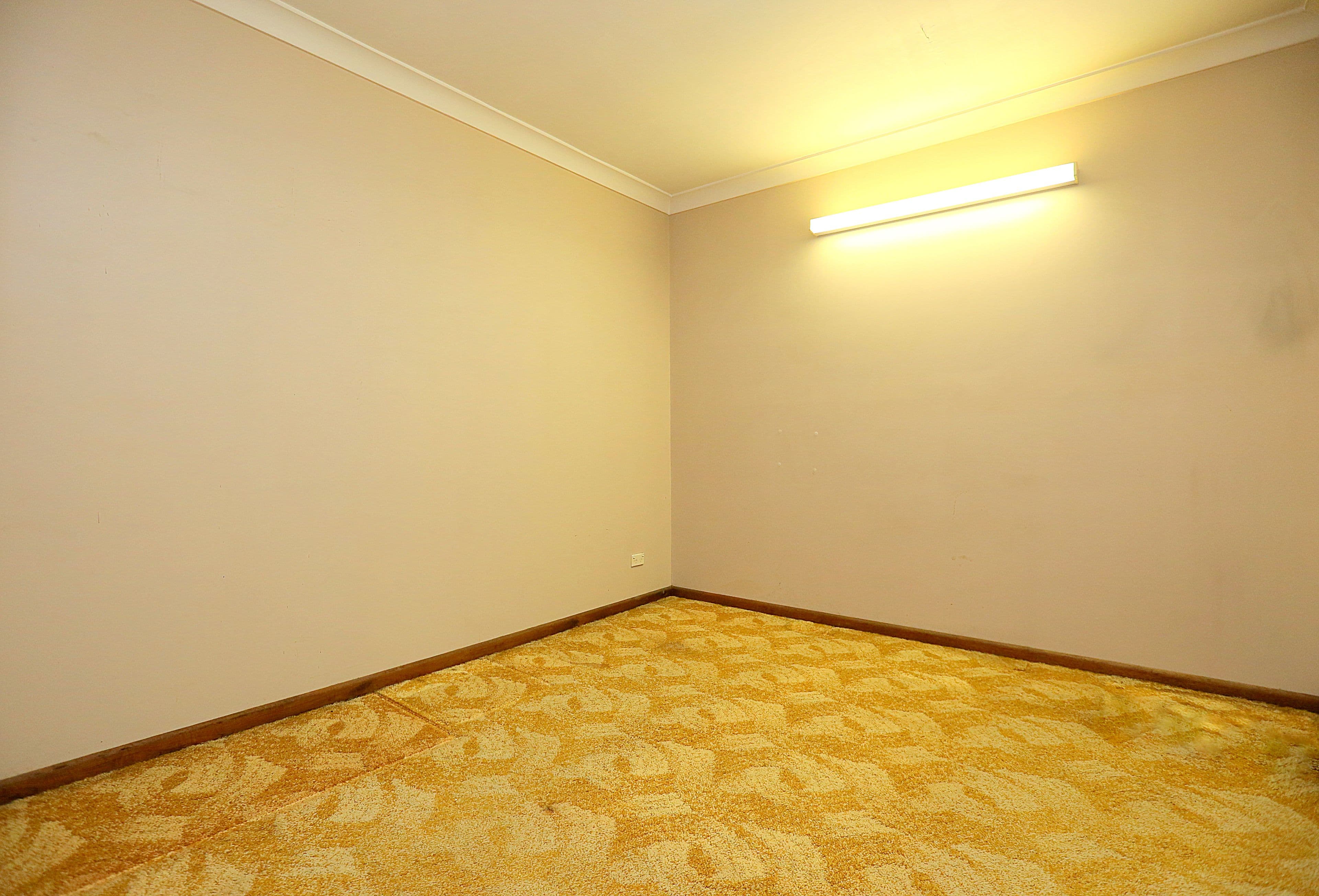 69 Burns Road, Picnic Point - Thumbnail 6