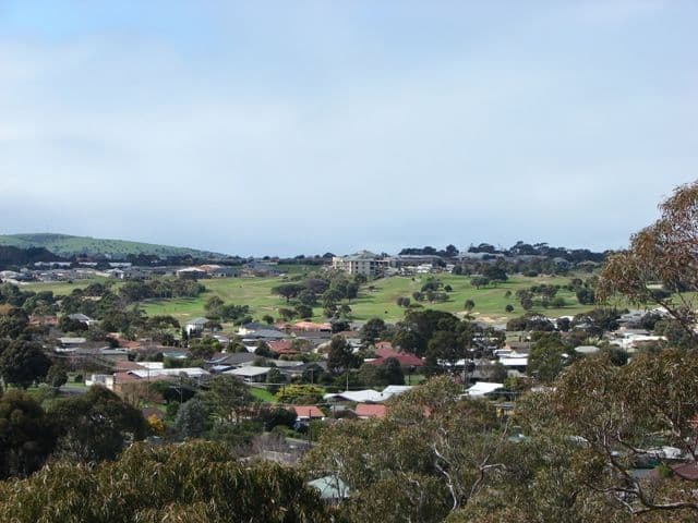 41 Gum Avenue, VICTOR HARBOR SA 5211, Victor Harbor - Thumbnail 2