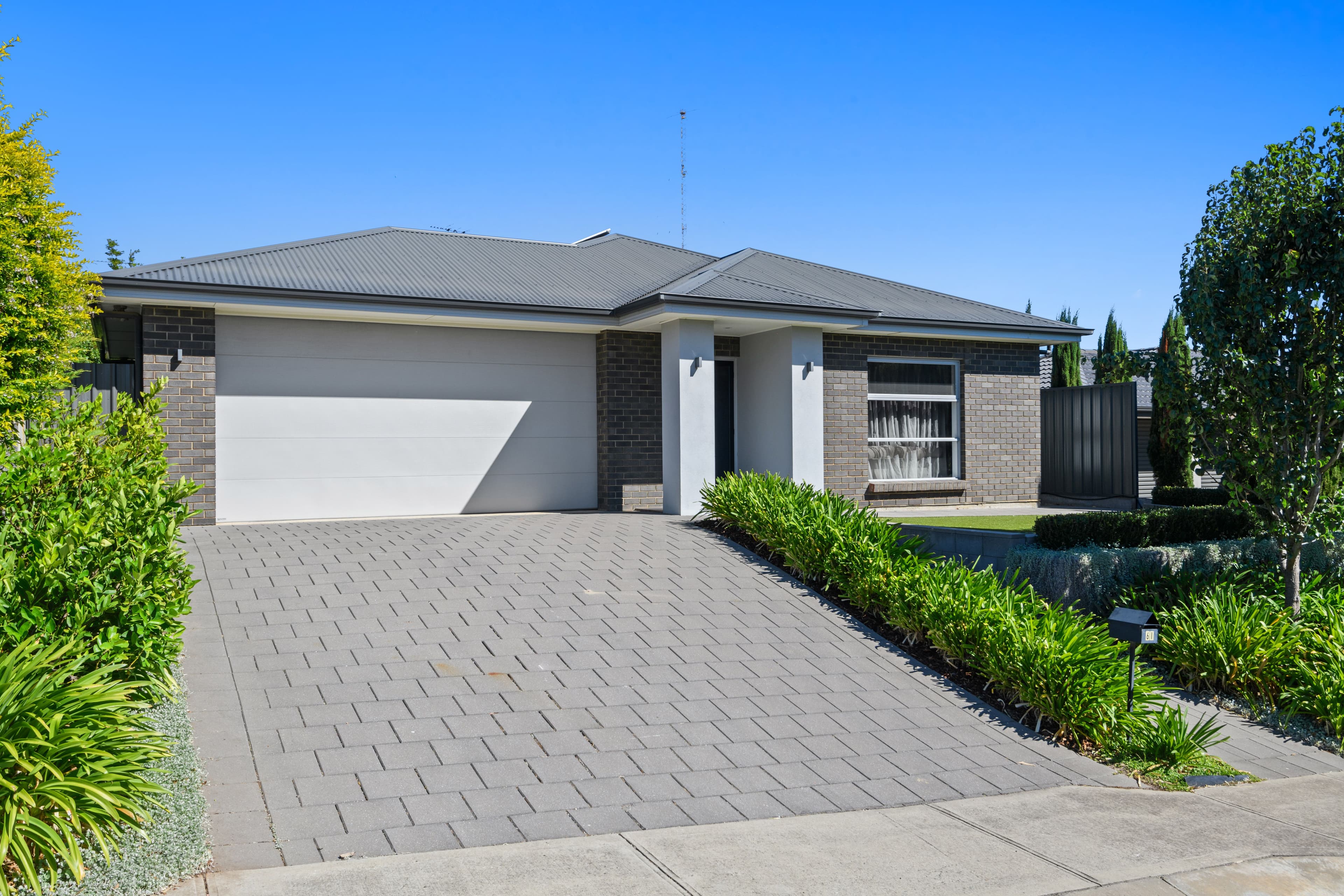 61 Chardonnay Boulevard, Reynella SA 5161, Reynella - Image 1