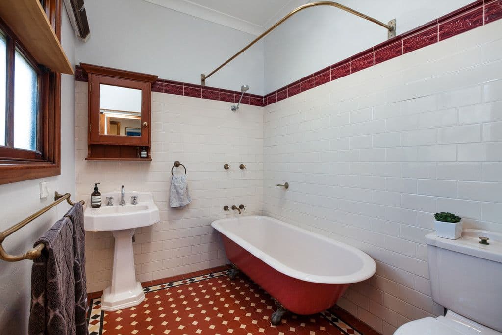 79 Newman Street, Newtown - Thumbnail 6