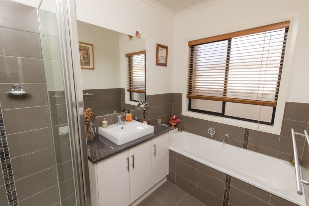 6 Sunrise Drive, Mildura VIC 3500, Mildura - Thumbnail 8