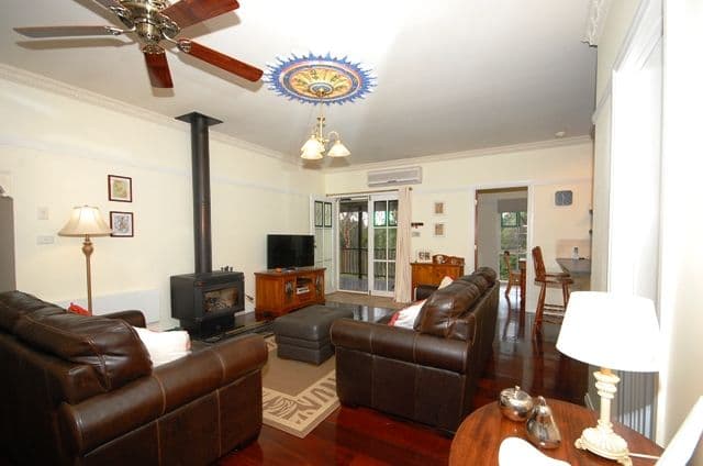 198 Swansea Road, MOUNT EVELYN VIC 3796, Mount Evelyn - Thumbnail 3