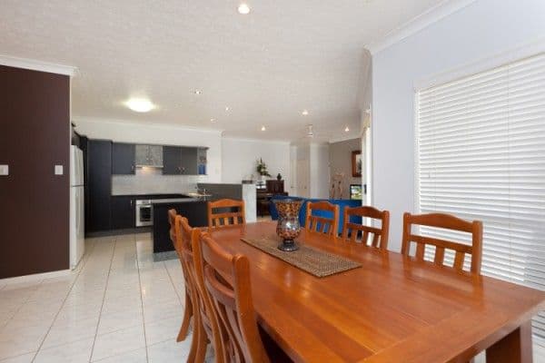 5 Bamboo Crescent, MOUNT LOUISA QLD 4814, Mount Louisa - Thumbnail 3