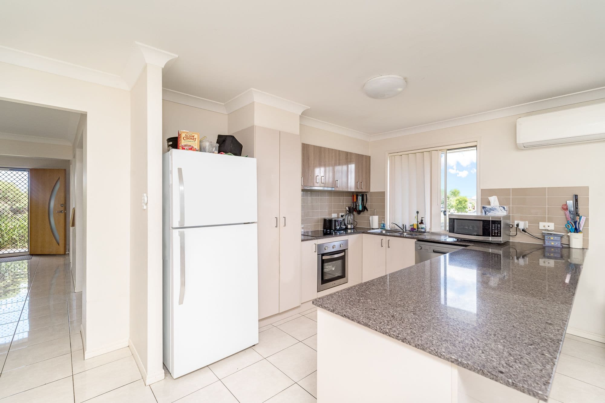 15 Phoebe Way, Gleneagle QLD 4285, Gleneagle - Thumbnail 2