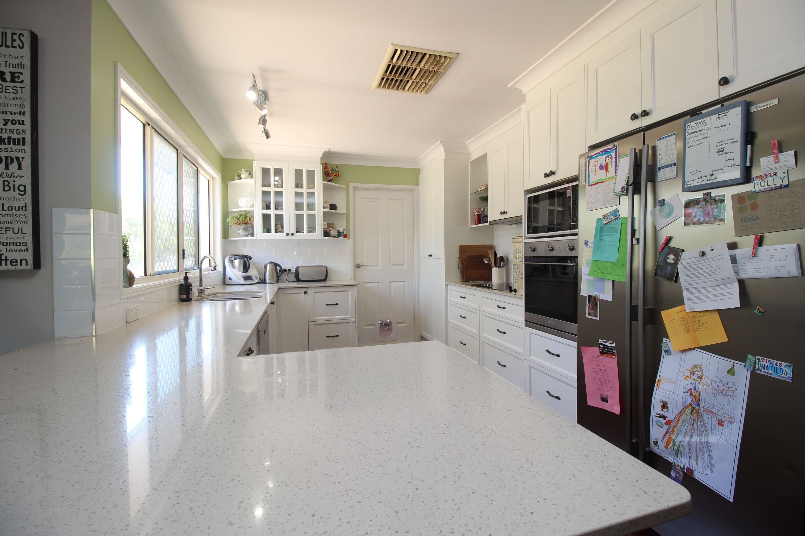 5 Akubra Drive, Emerald QLD 4720, Emerald - Thumbnail 5