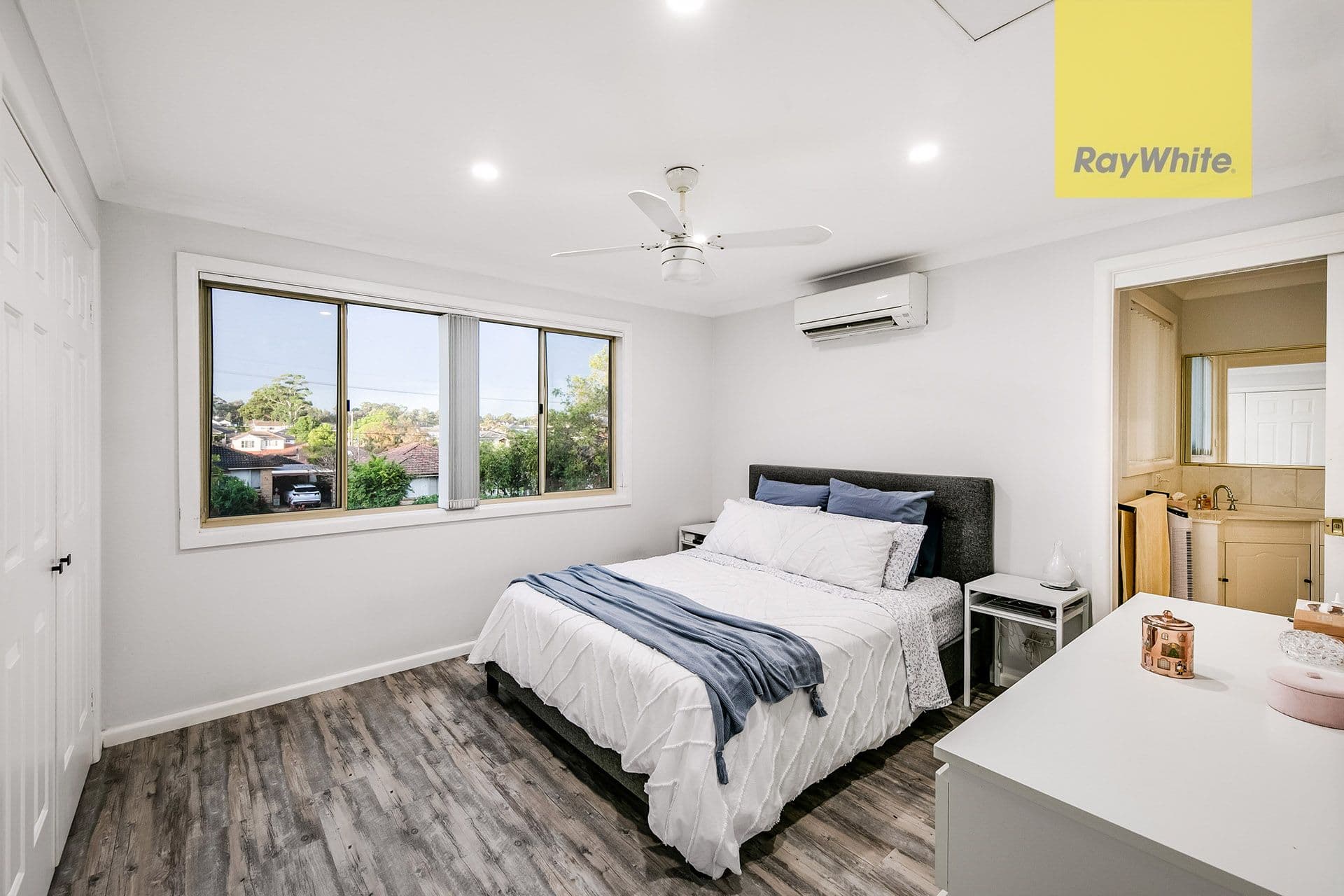 27 Langdale Avenue, Revesby NSW 2212, Revesby - Thumbnail 2