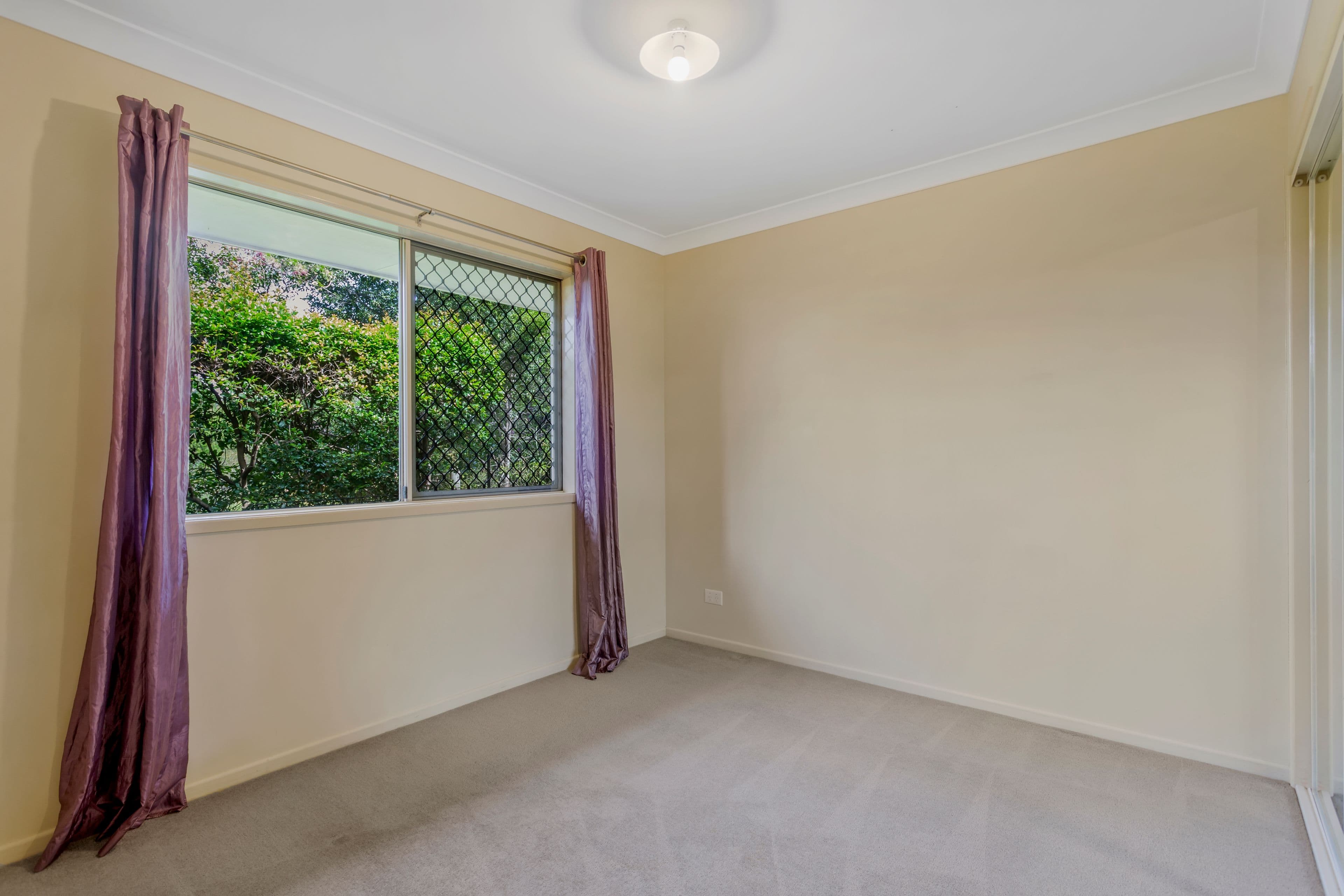 6 Smerdon Way, Glass House Mountains QLD 4518, Glass House Mountains - Thumbnail 7